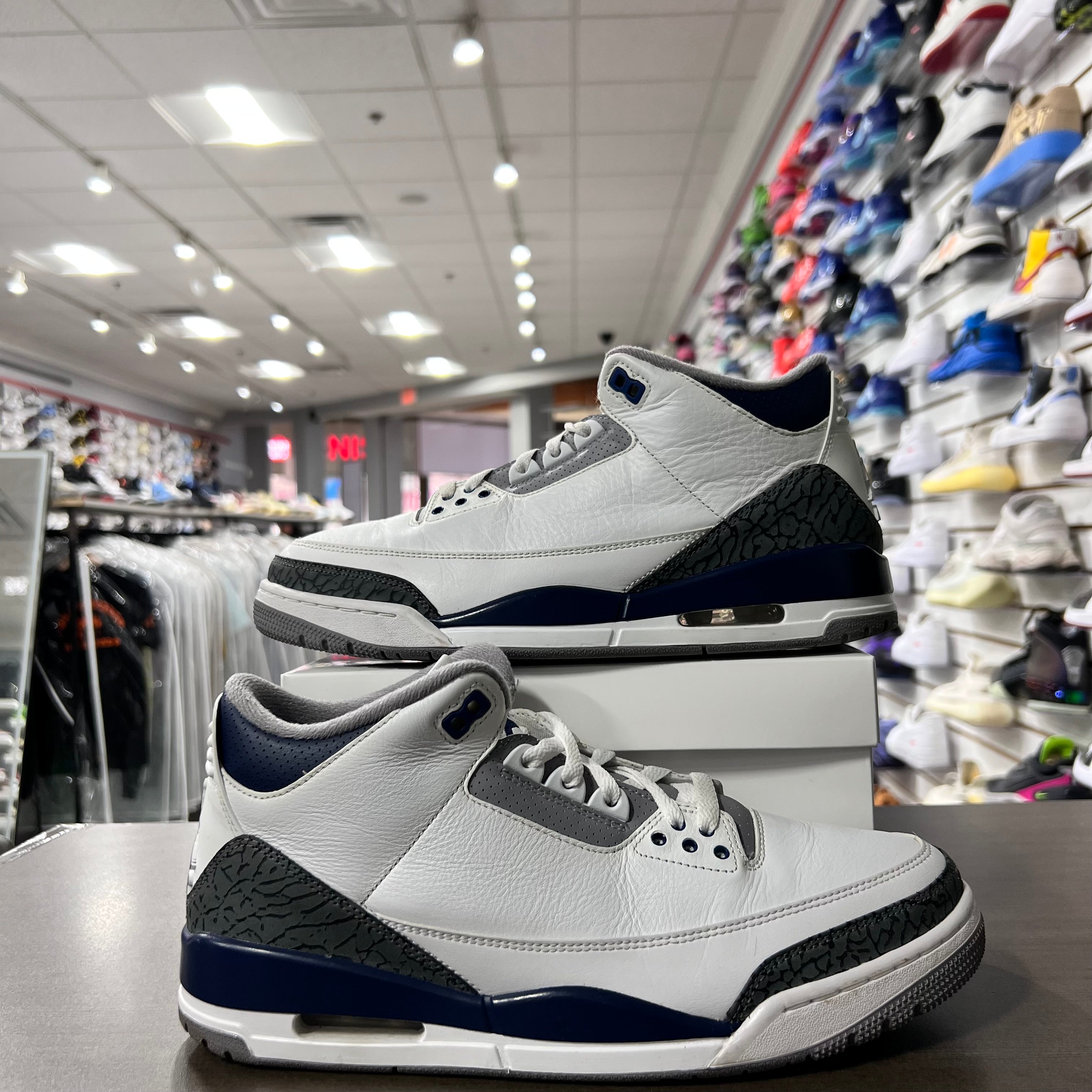 Jordan Retro 3 Mens Midnight Navy (Lightly Worn+Replacement Box)