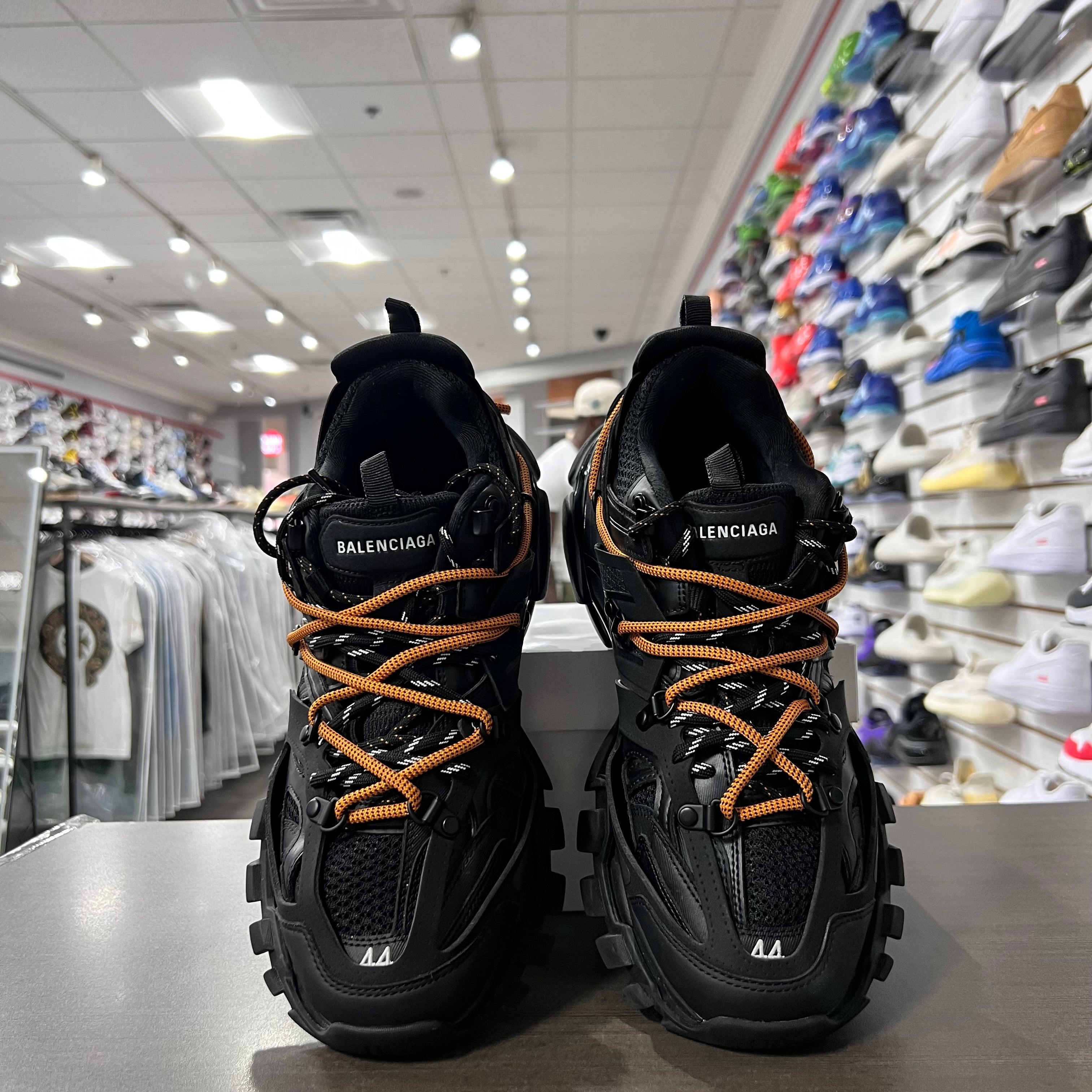 Balenciaga Trail Track Sneakers (Lightly Worn+Replacement Box)