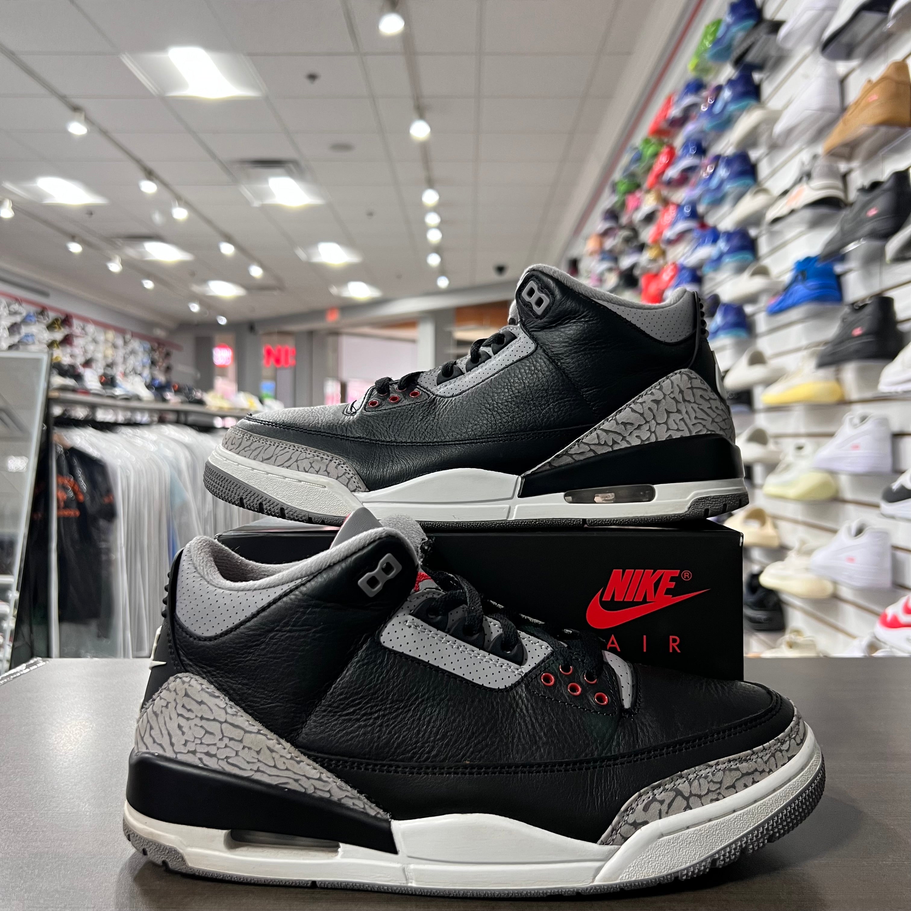 Jordan Retro 3 Mens Black Cement (2024)(Lightly Worn)