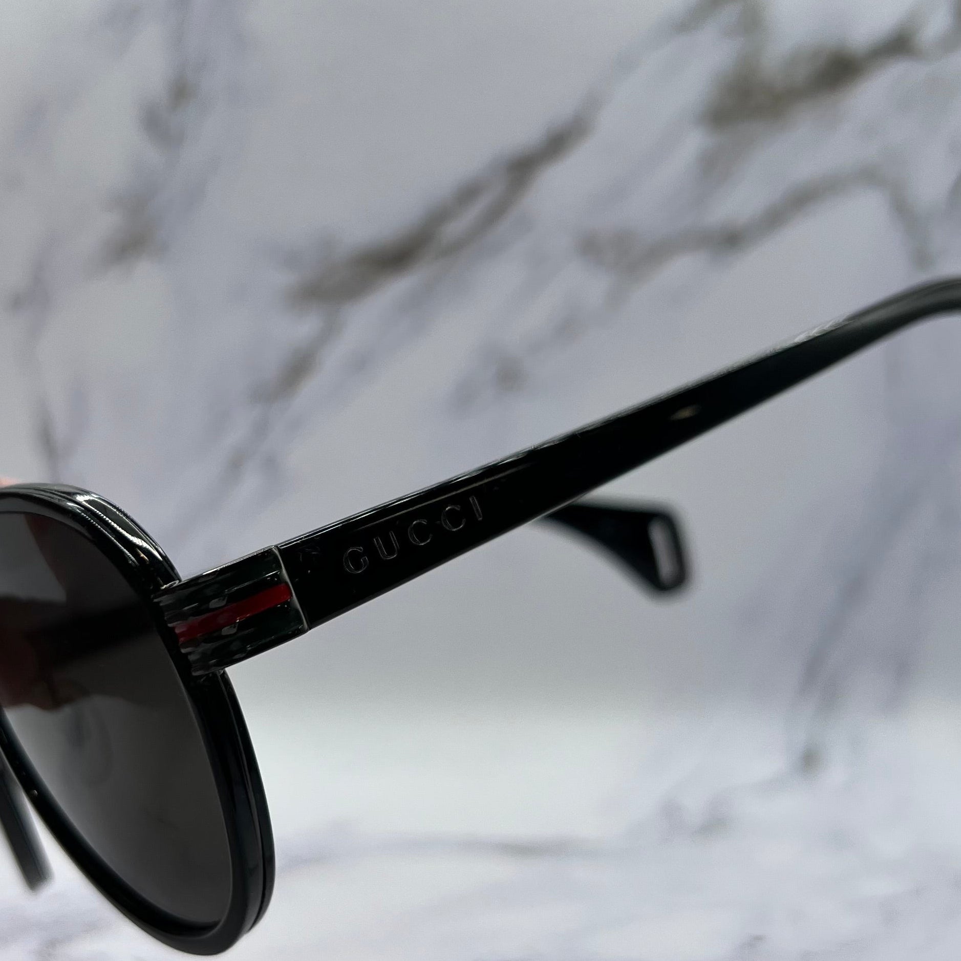 Gucci Aviators Gold Green (Lightly Worn)
