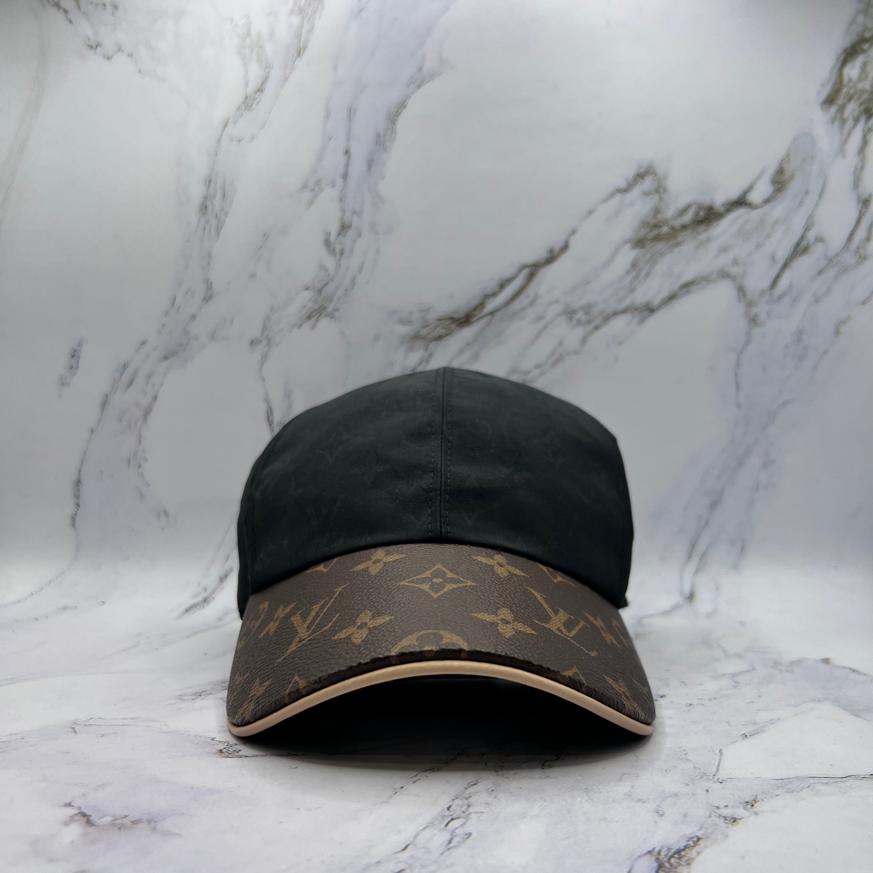 Louis Vuitton Reversible Monogram Hat Black Brown (Lightly Worn)