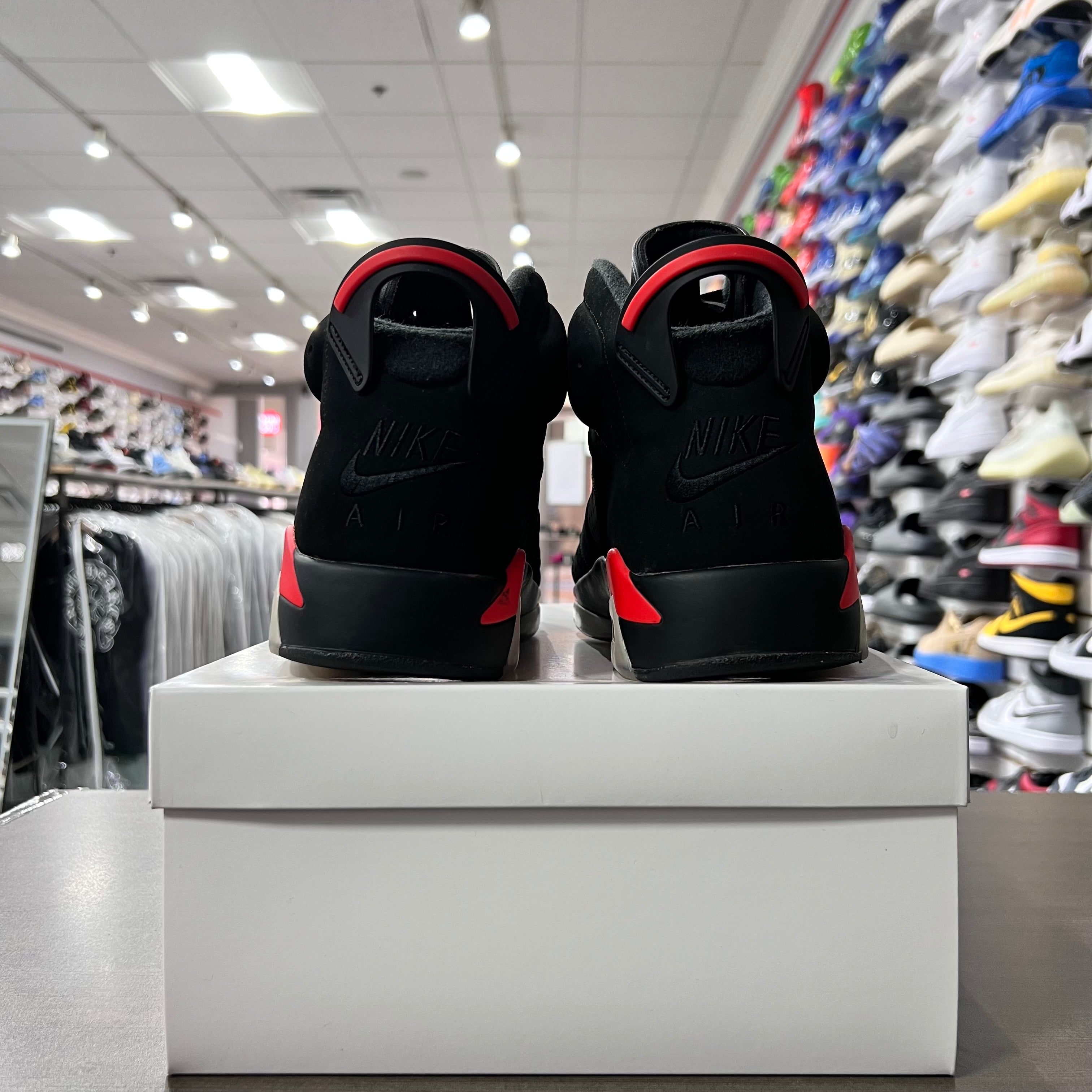 Jordan Retro 6 Mens Black Infrared (2019)(Lightly Worn+Replacement Box)