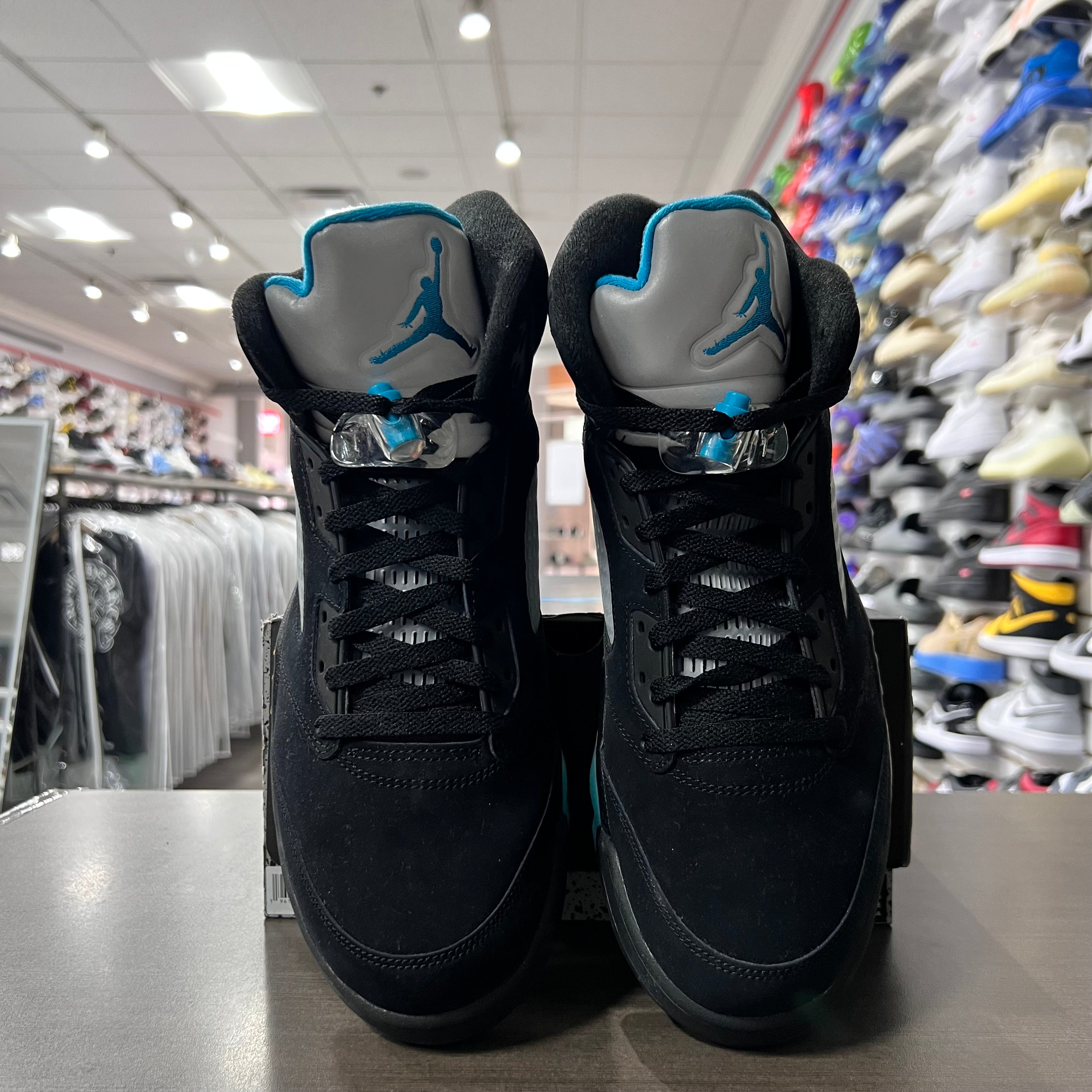 Jordan Retro 5 Mens Aqua (Lightly Worn)