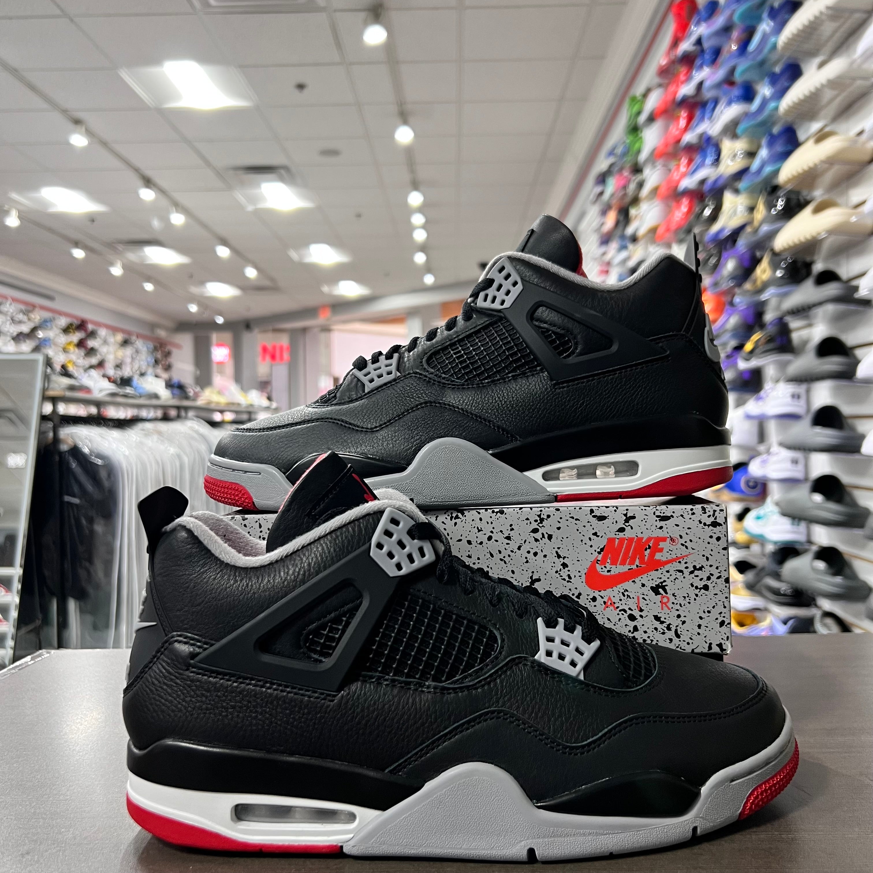 Jordan Retro 4 Mens Bred Reimagined (Lightly Worn)