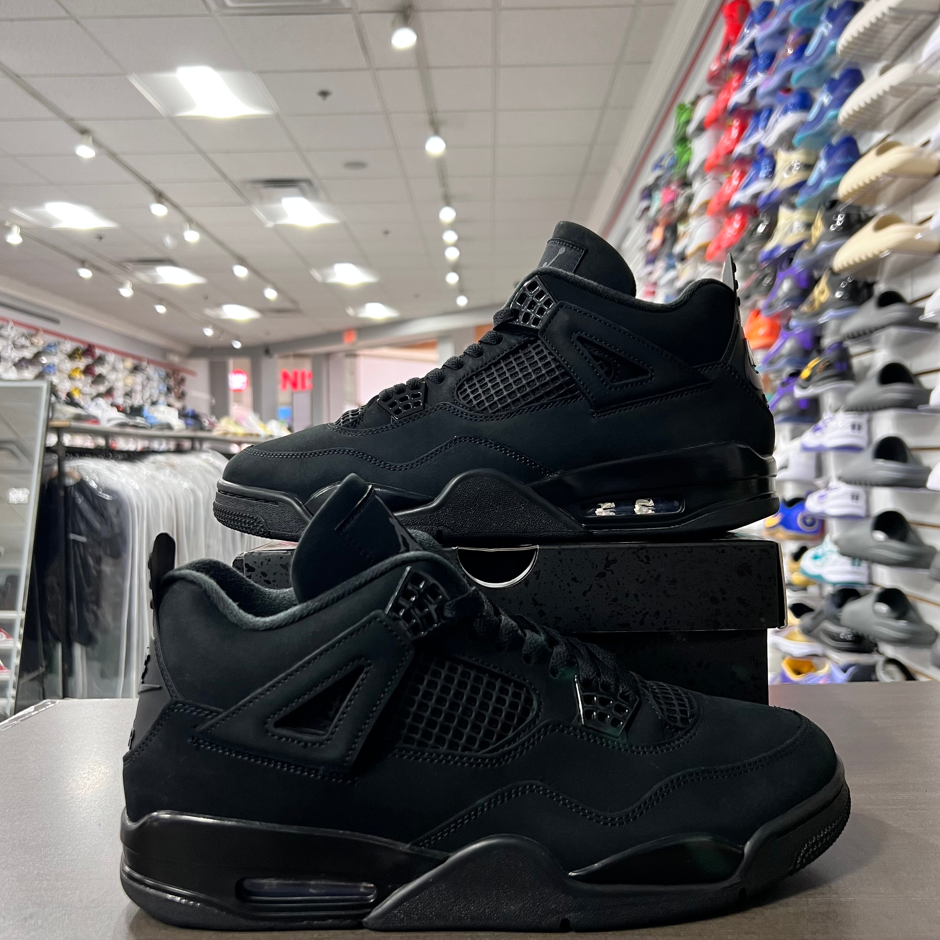 Jordan Retro 4 Mens Black Cat (2025)(Lightly Worn)