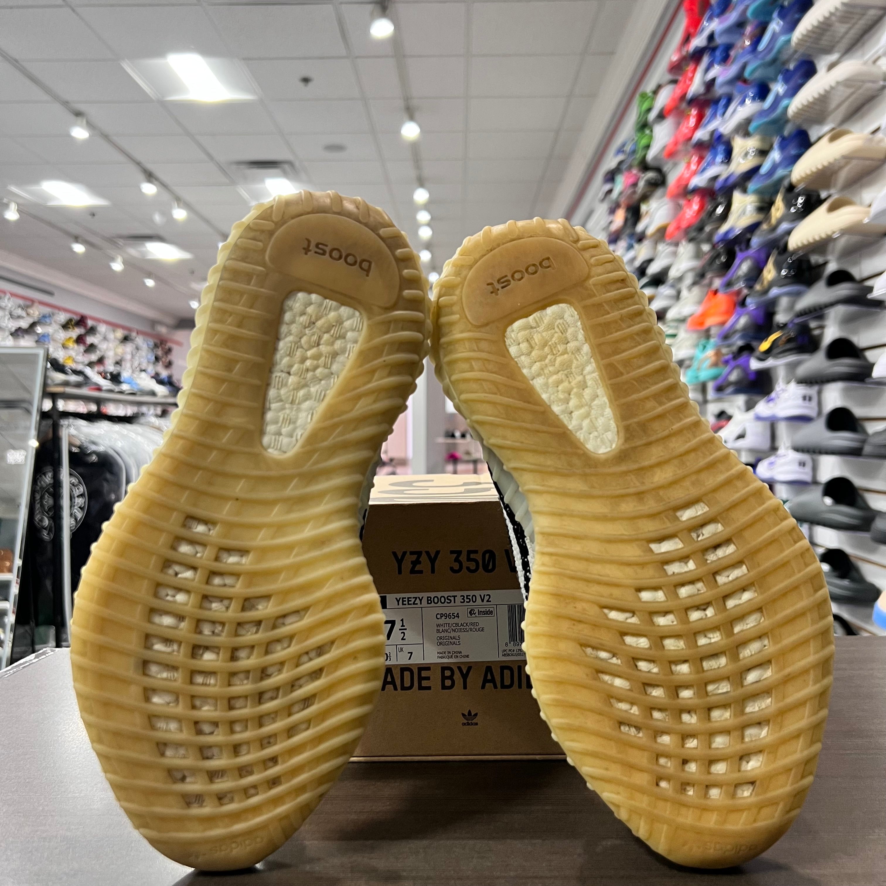 Yeezy 350 V2 Zebra (Lightly Worn)