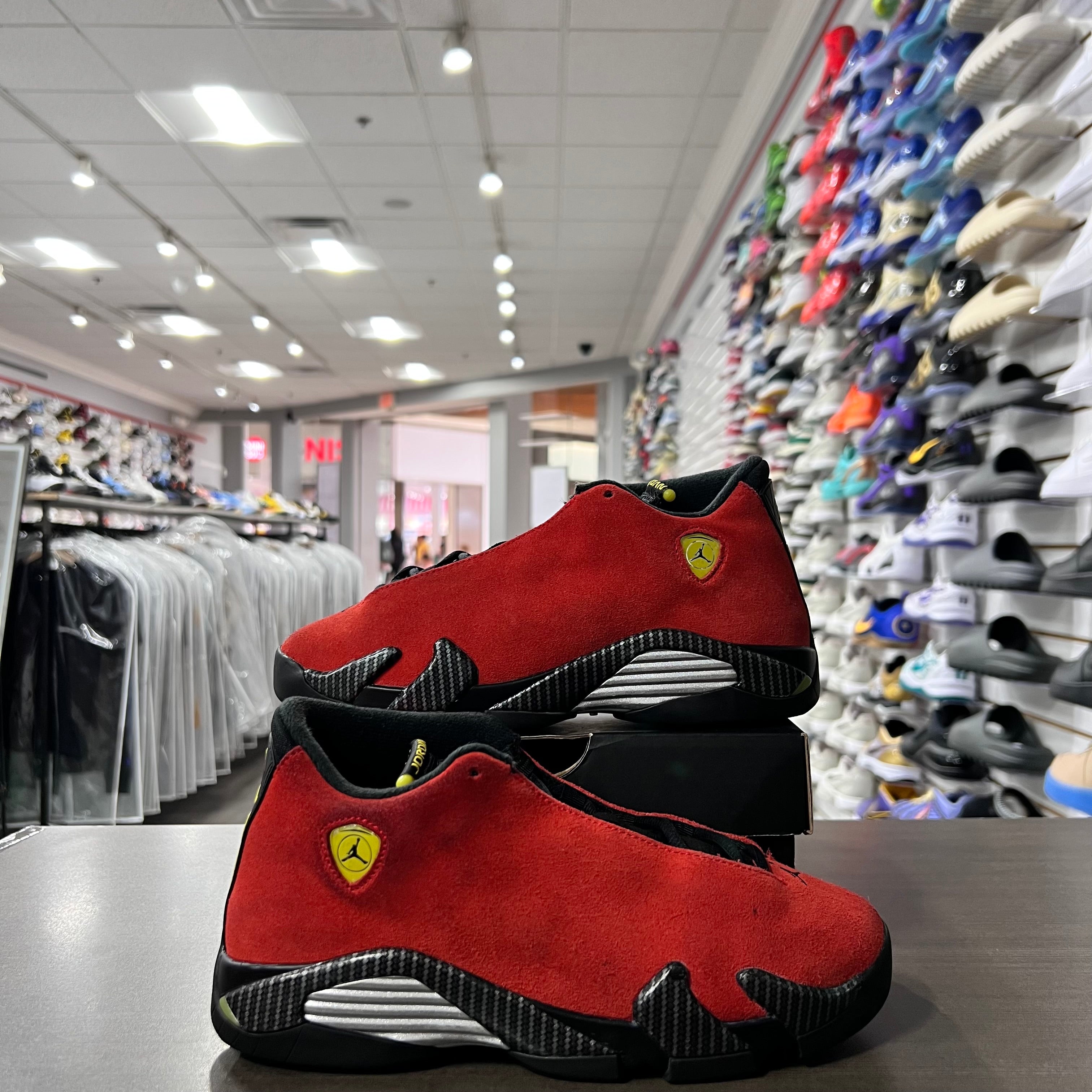 Jordan Retro 14 Gs Ferrari (2025)(Lightly Worn)