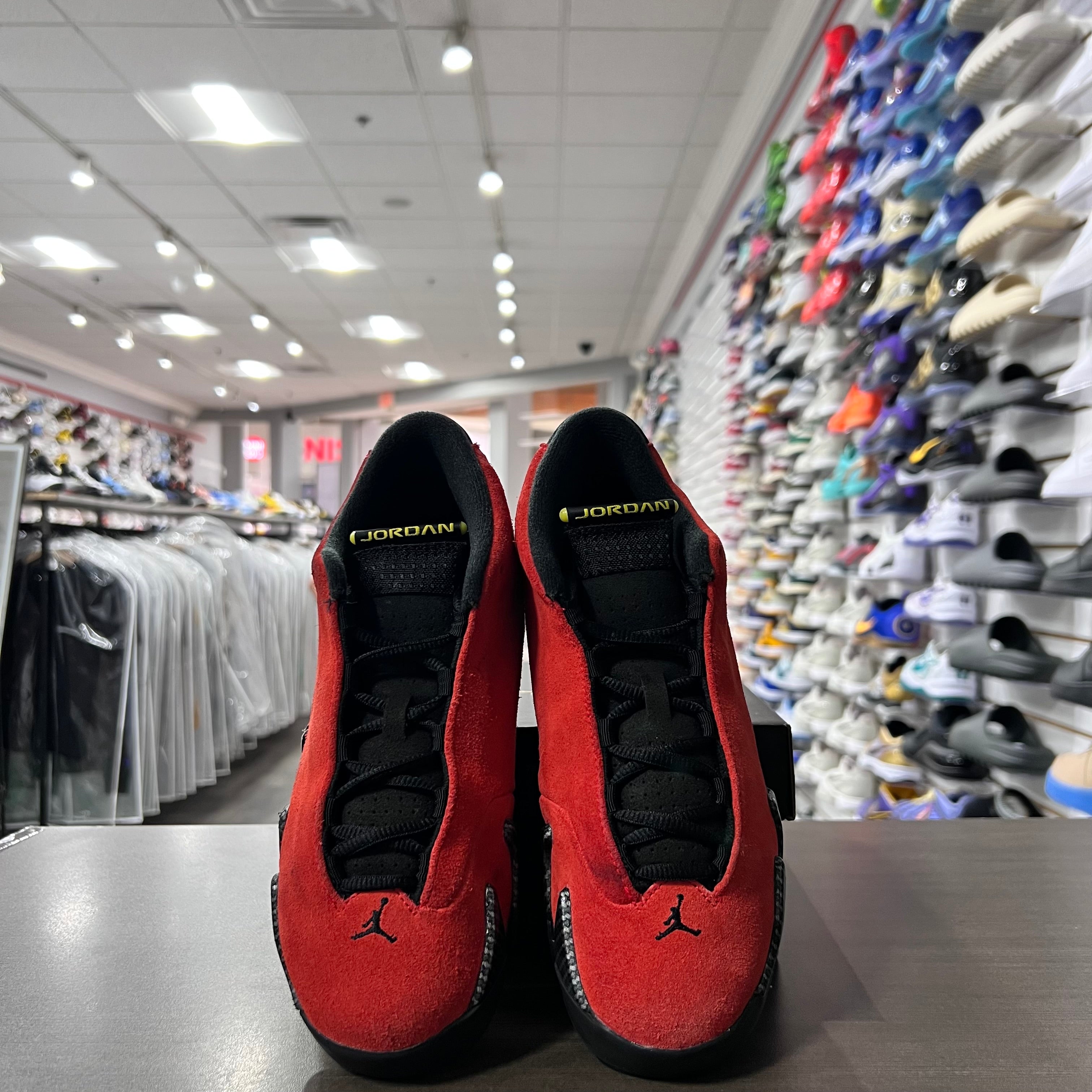 Jordan Retro 14 Gs Ferrari (2025)(Lightly Worn)