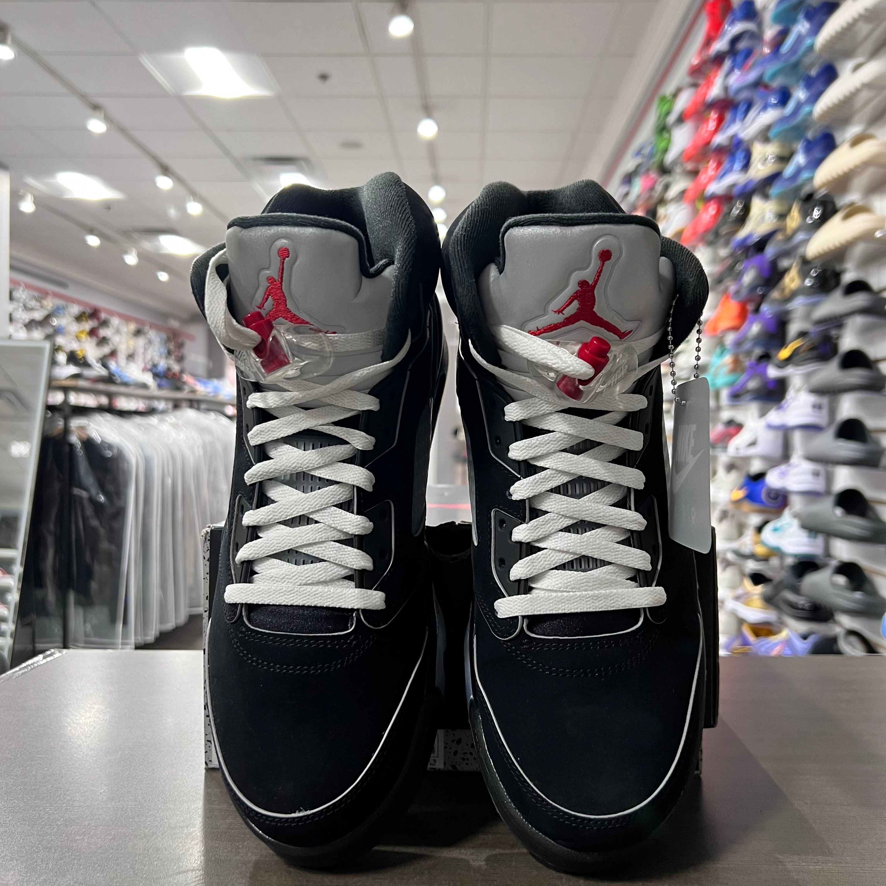 Jordan Retro 5 Mens Black Metallic Reimagined (Lightly Worn)