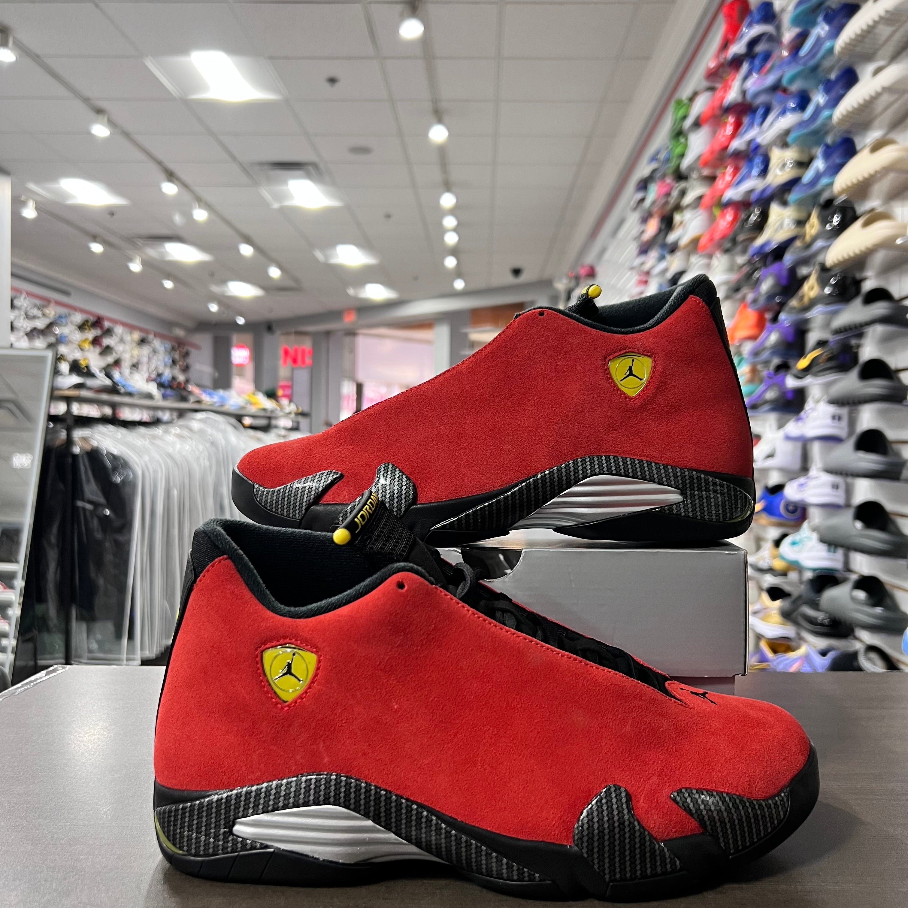Jordan Retro 14 Mens Ferrari (2025)(Lightly Worn)