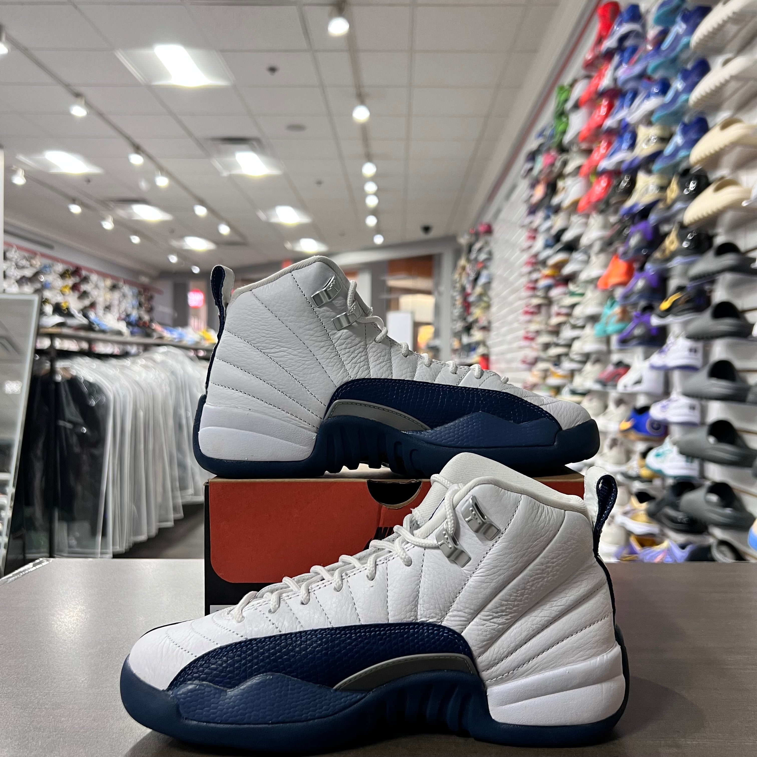 Jordan Retro 12 Gs French Blue (Lightly Worn)