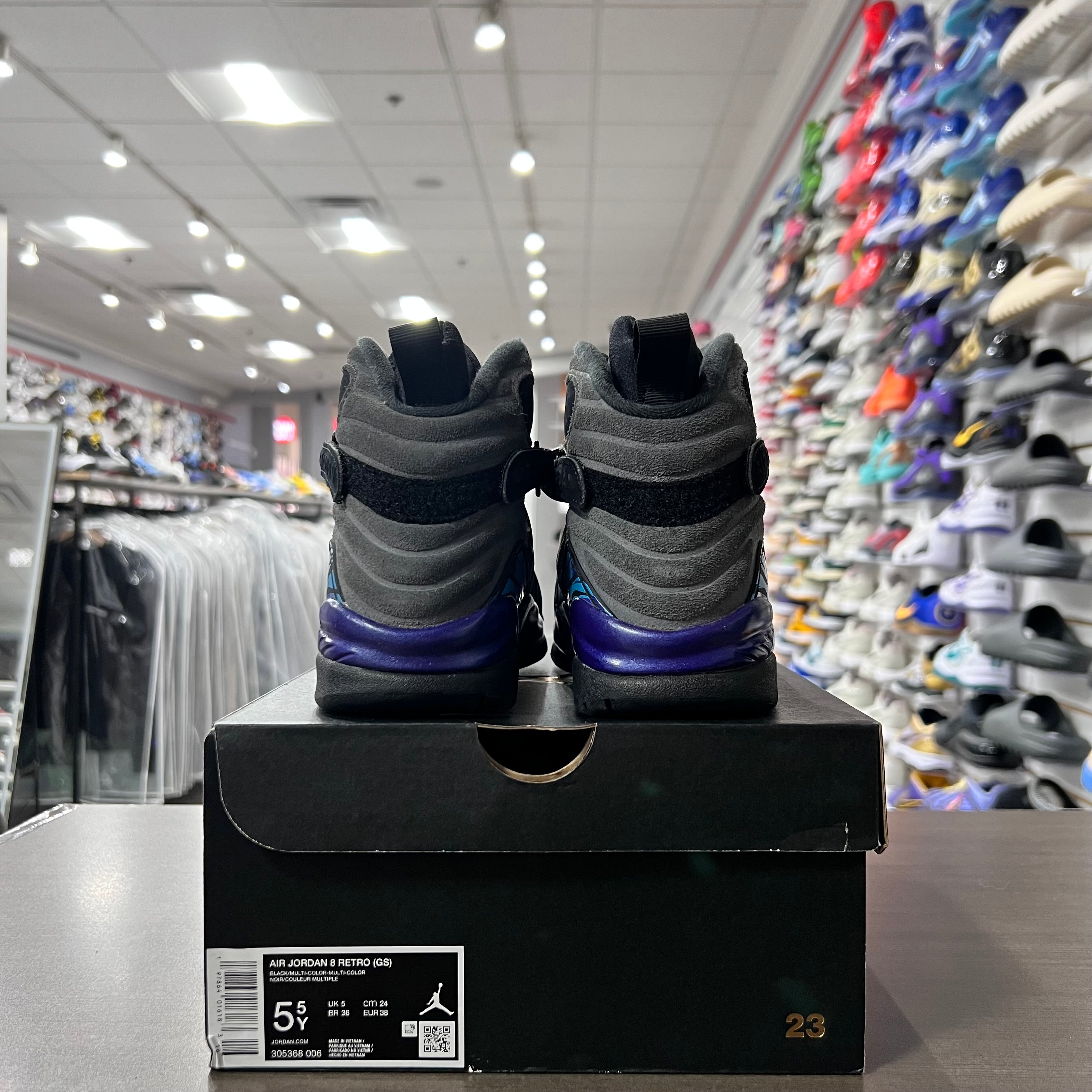 Jordan Retro 8 Gs Aqua (Lightly Worn)