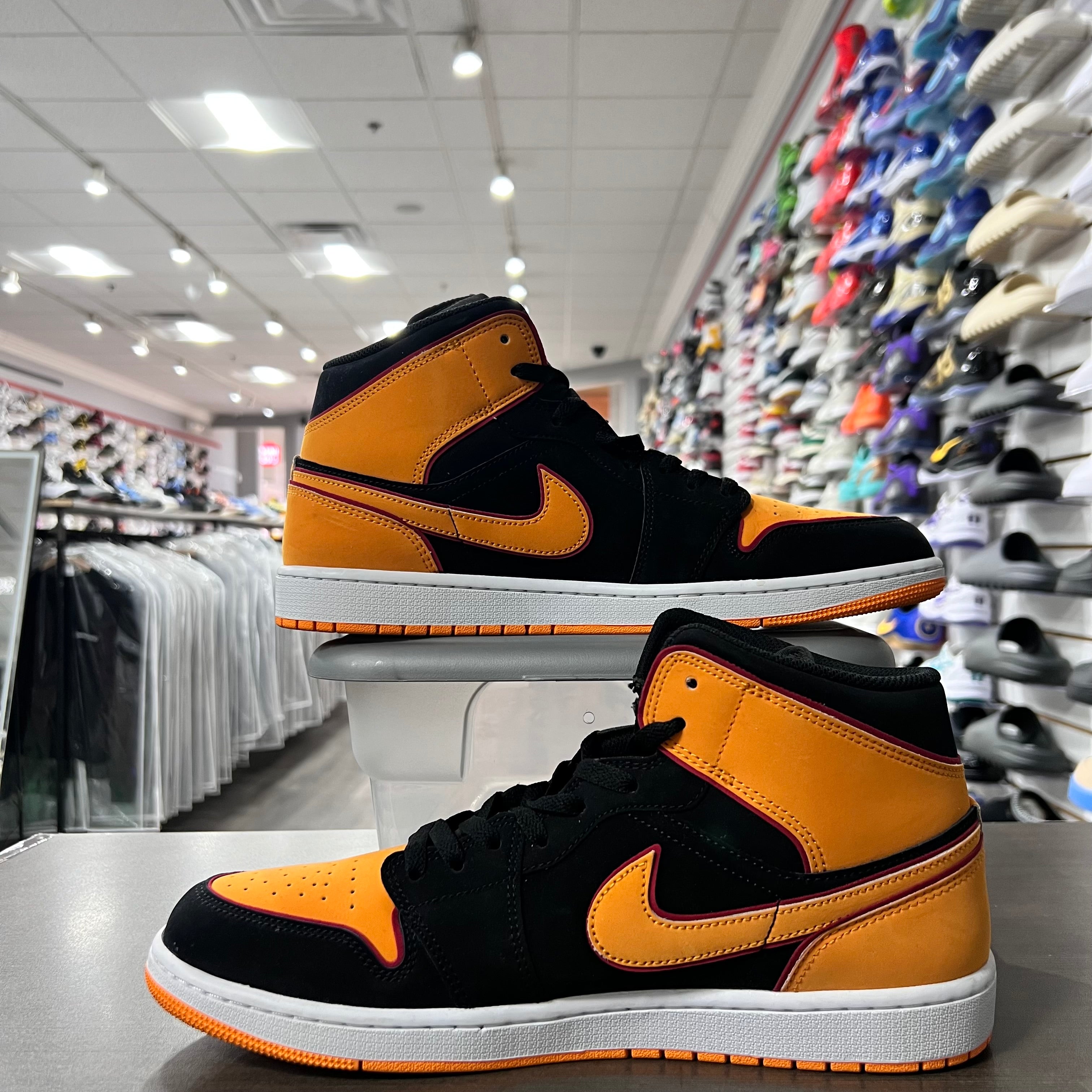 Jordan 1 Mid Mens Fat Tongue Black Orange (Lightly Worn+Replacement Box)