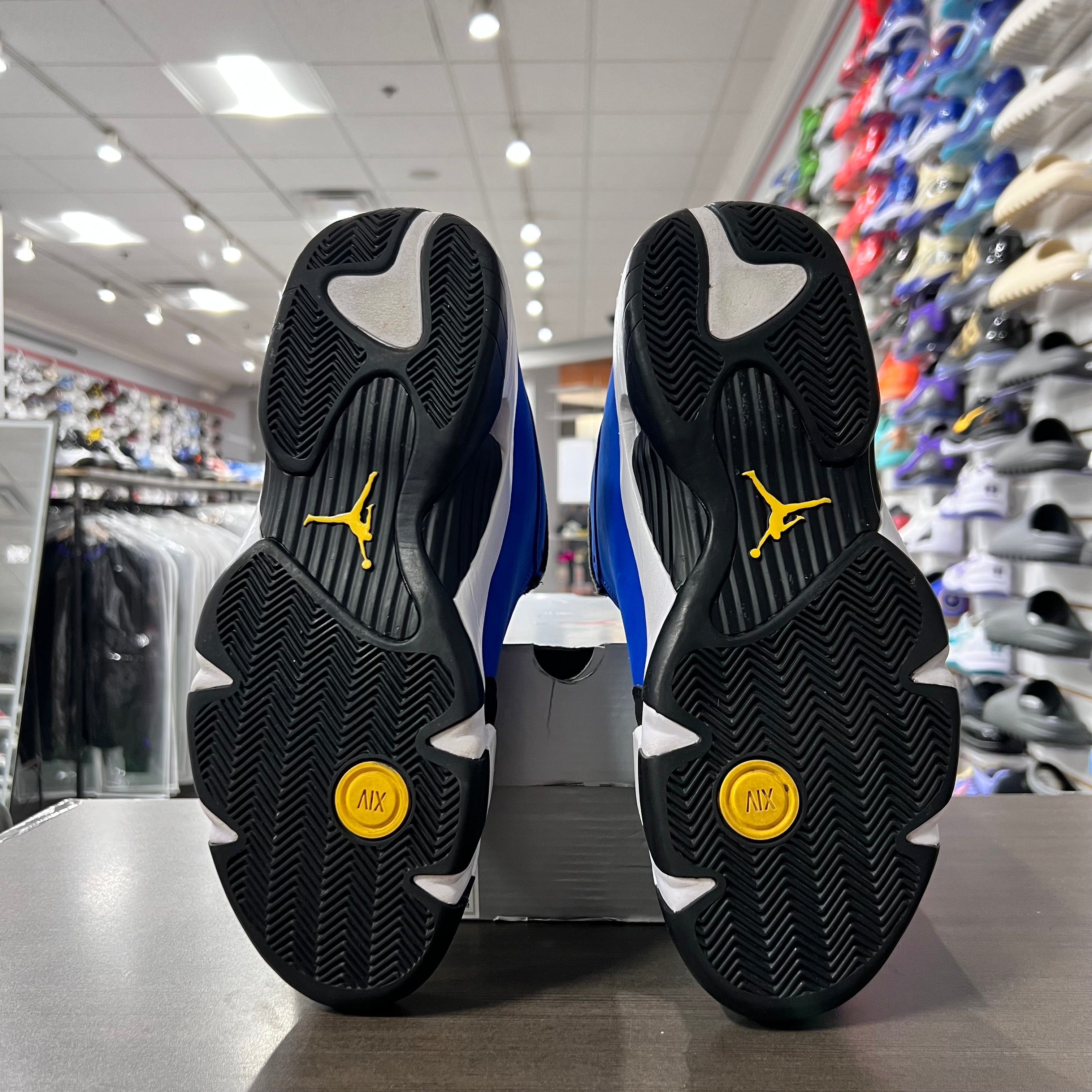 Jordan Retro 14 Mens Laney (Lightly Worn)