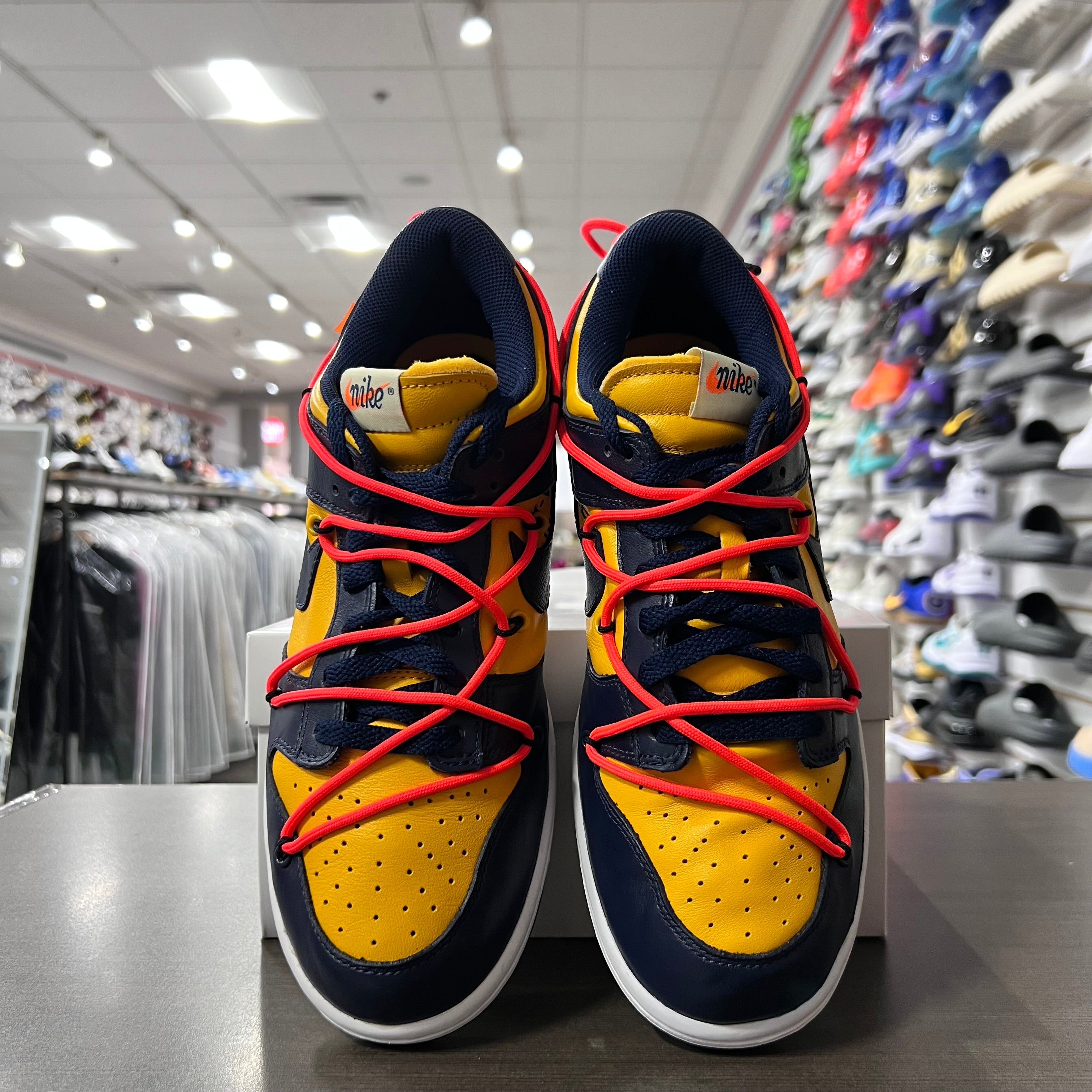 Nike X Off White Dunk Low University Gold (Lightly Worn+Replacement Box)