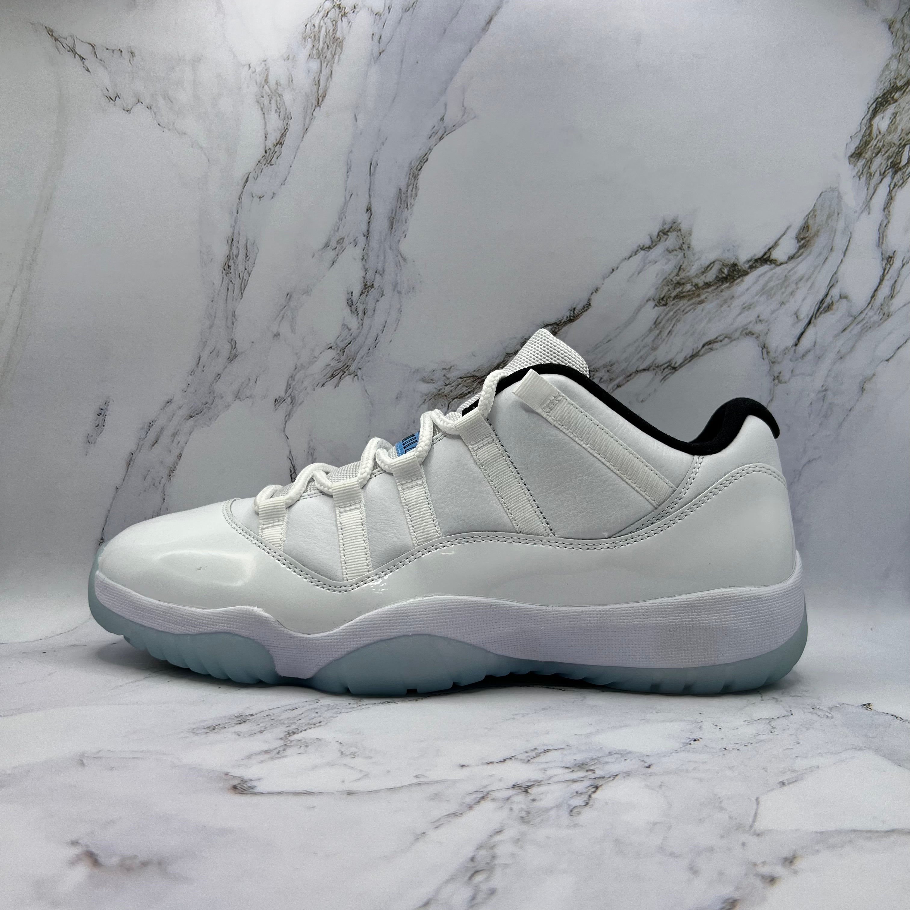 Jordan Retro 11 Low Mens Legend Blue