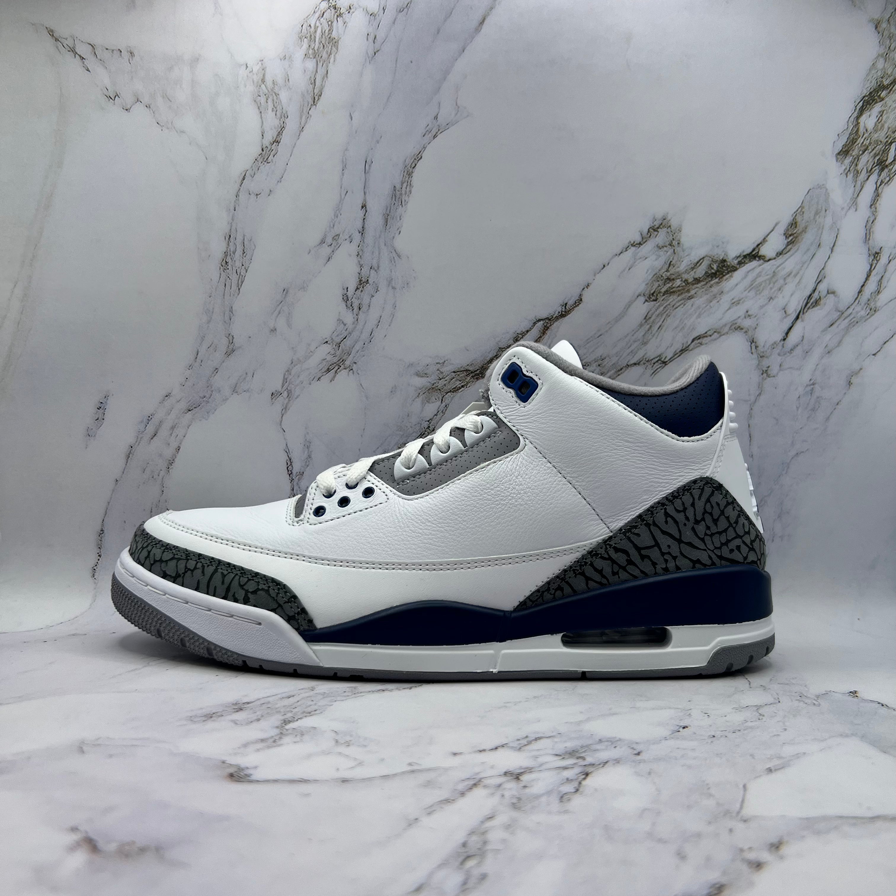 Jordan Retro 3 Mens Midnight Navy