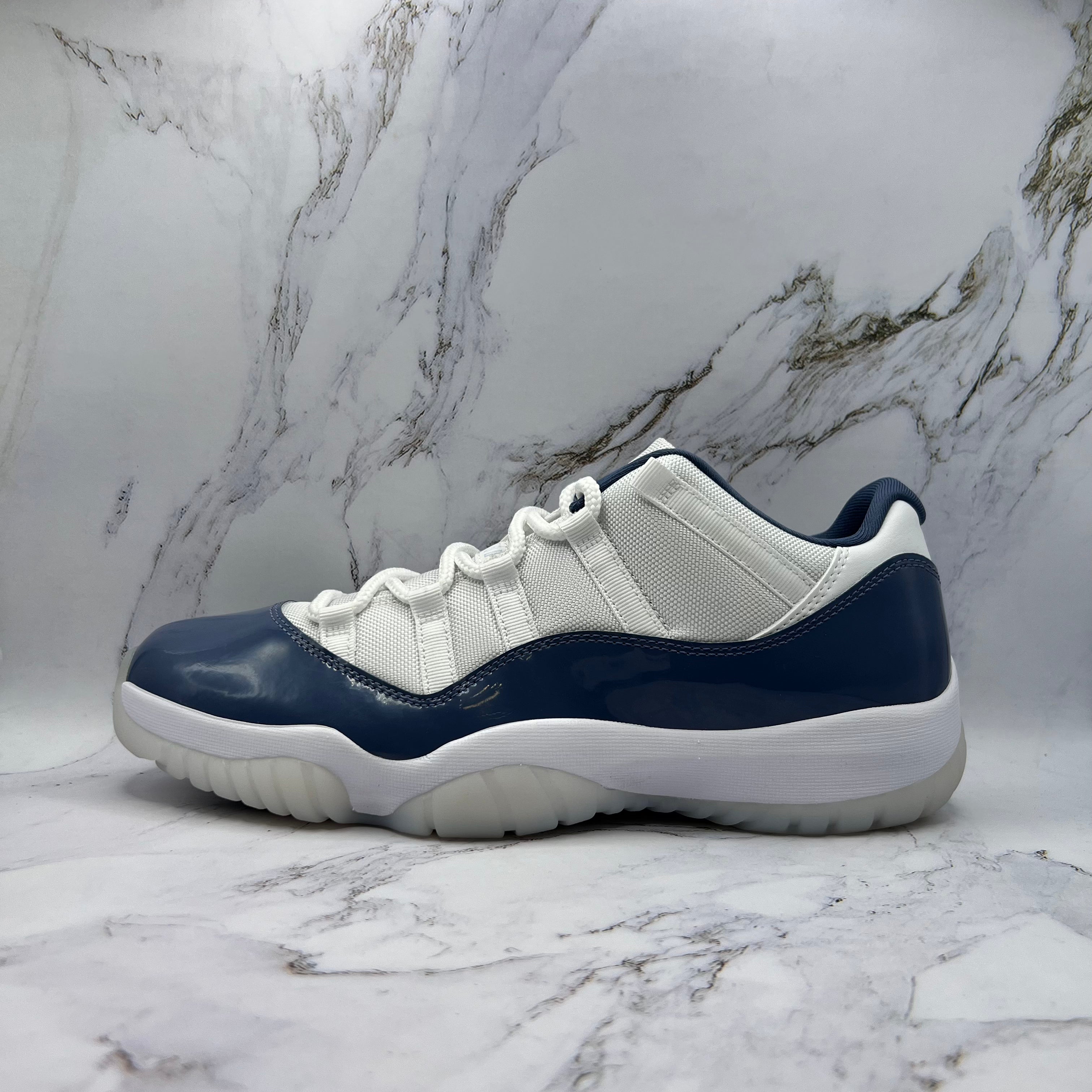 Jordan Retro 11 Low Mens Diffused Blue