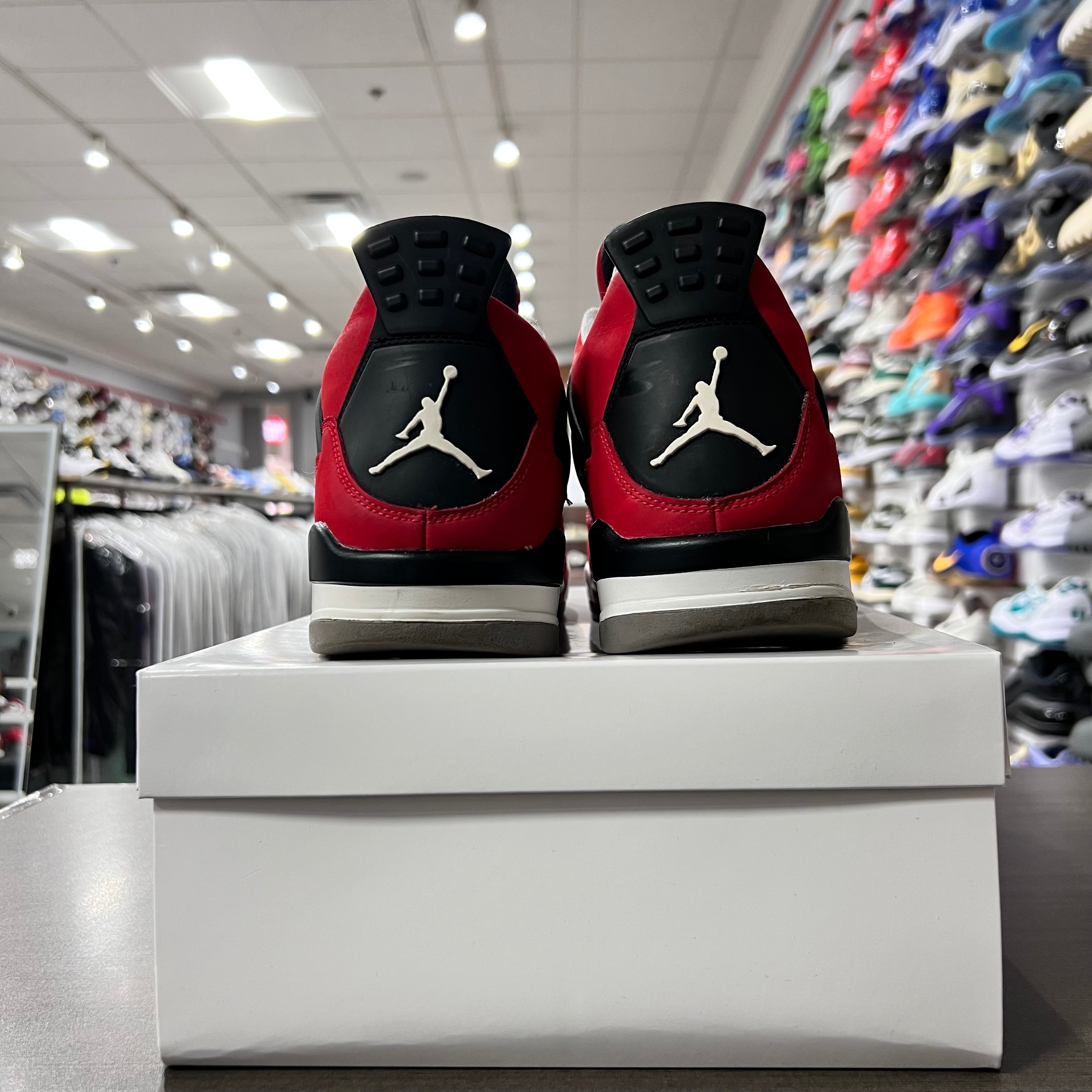Jordan Retro 4 Mens Toro (2013)(Ligthtly Worn+Replacement Box)