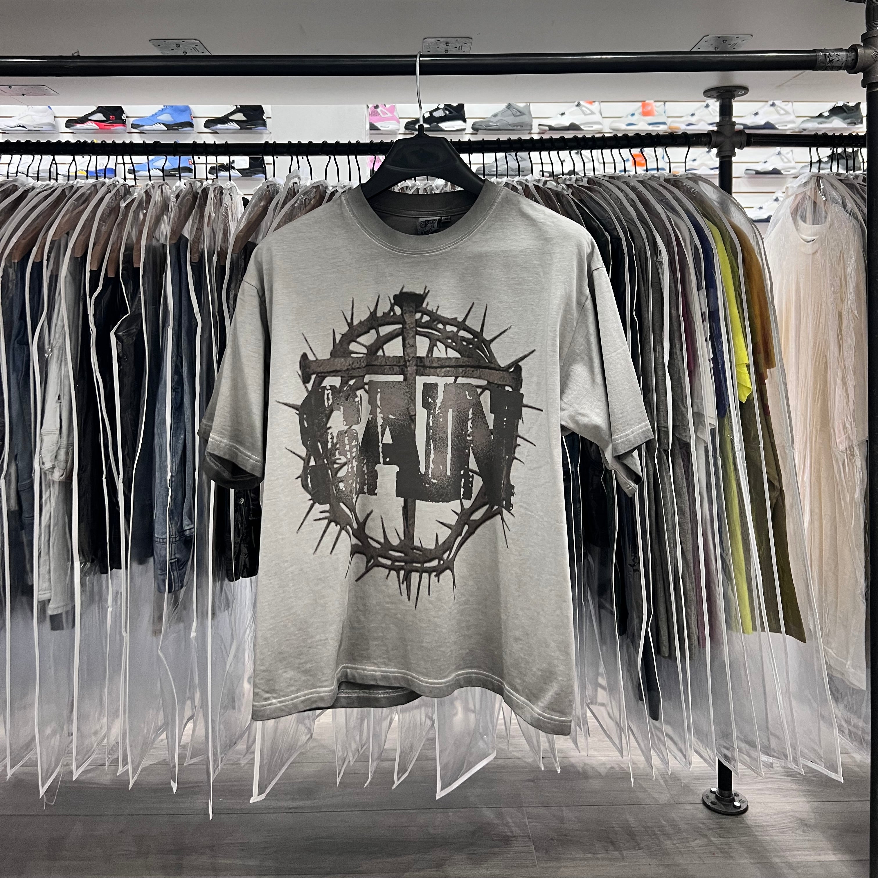 Saint Vanity Cross Tee Grey