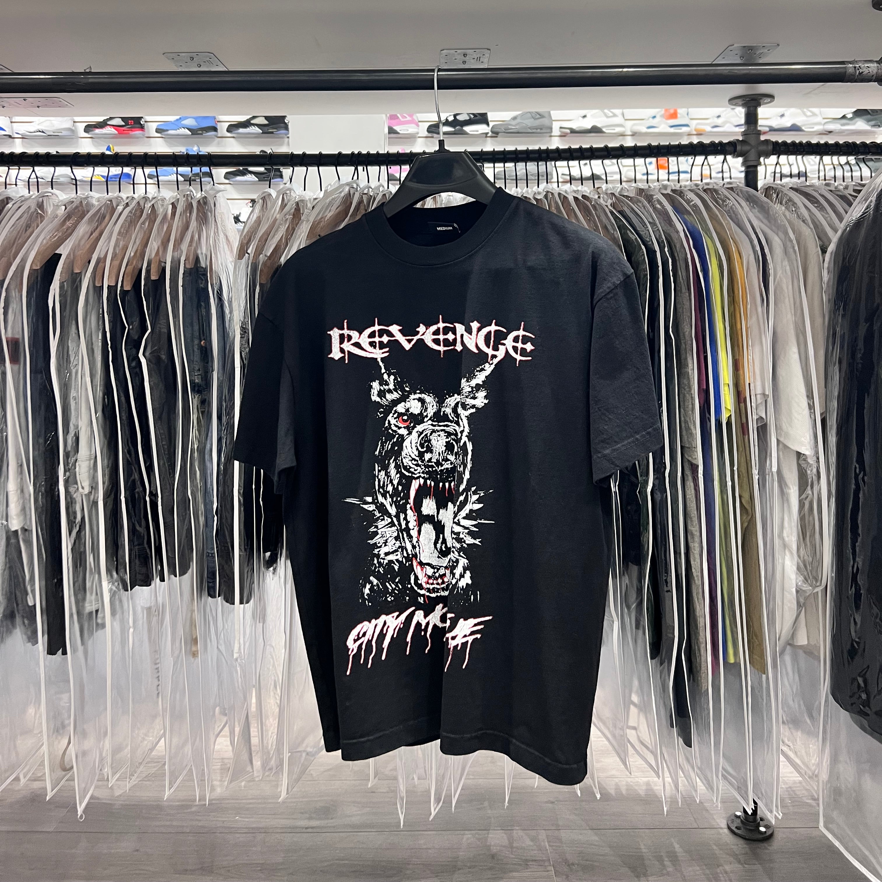 Revenge Hound Tee Black
