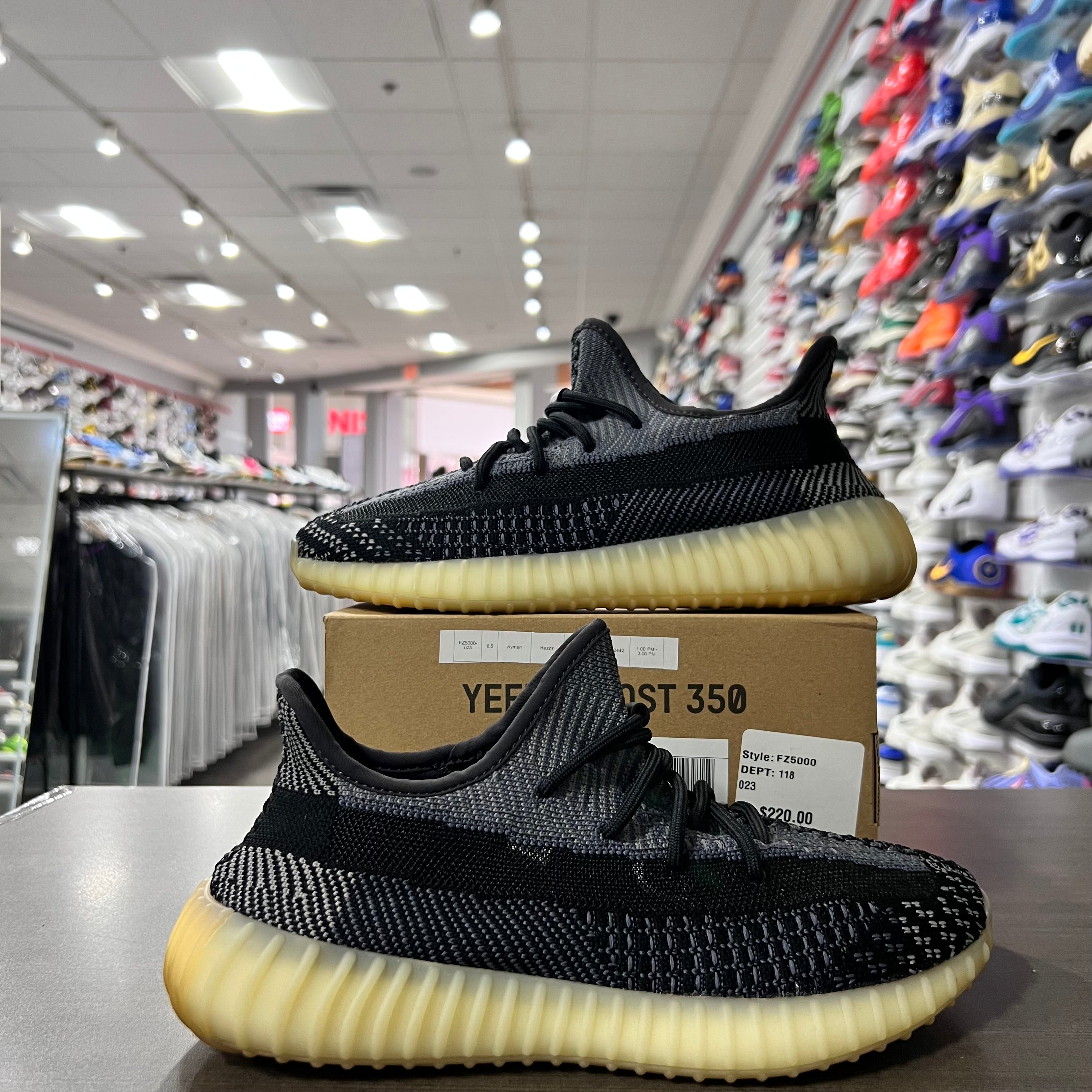 Yeezy 350 Carbon (Lightly Worn)