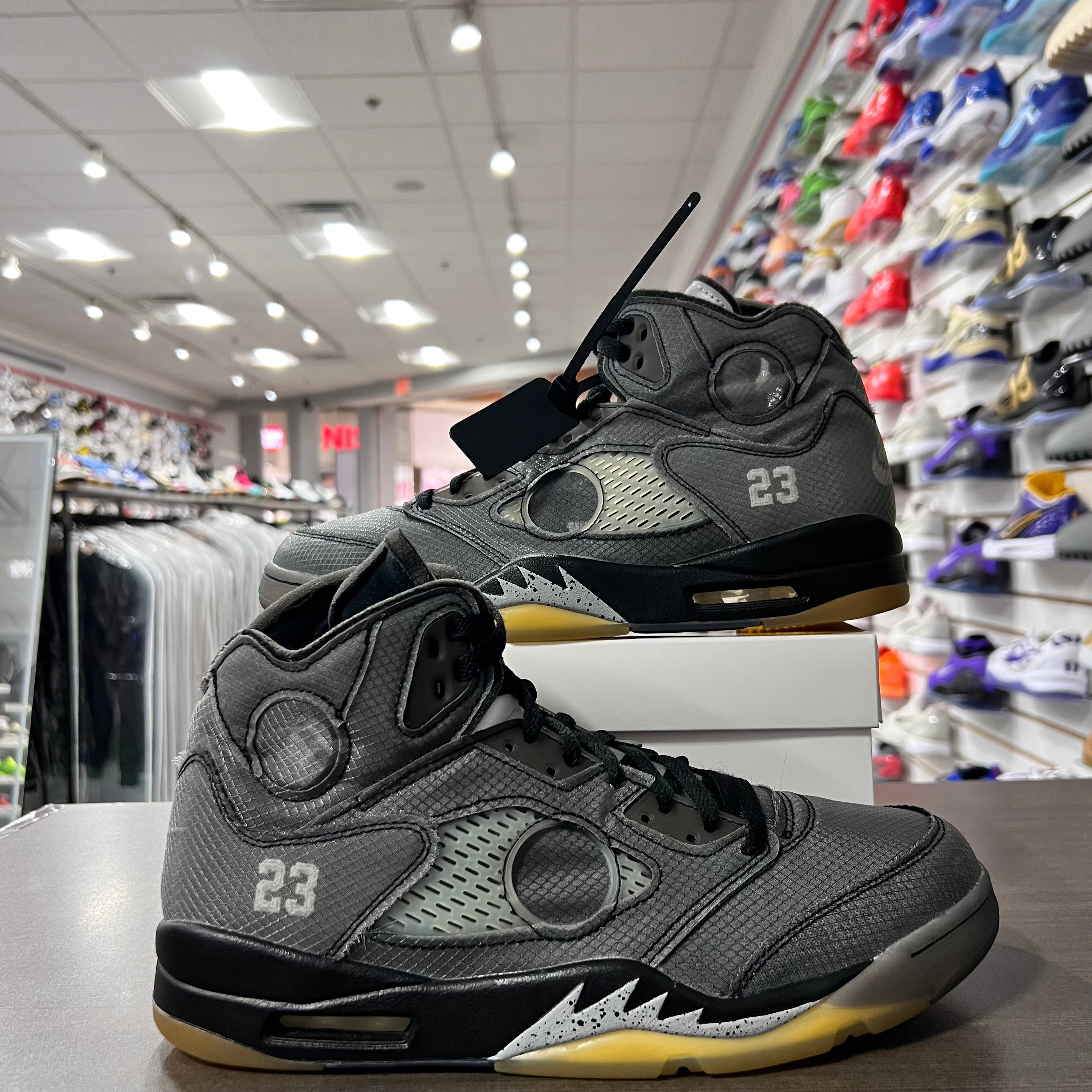 Jordan Retro 5 Mens Off-White Muslin (Lightly Worn+Replacement Box)