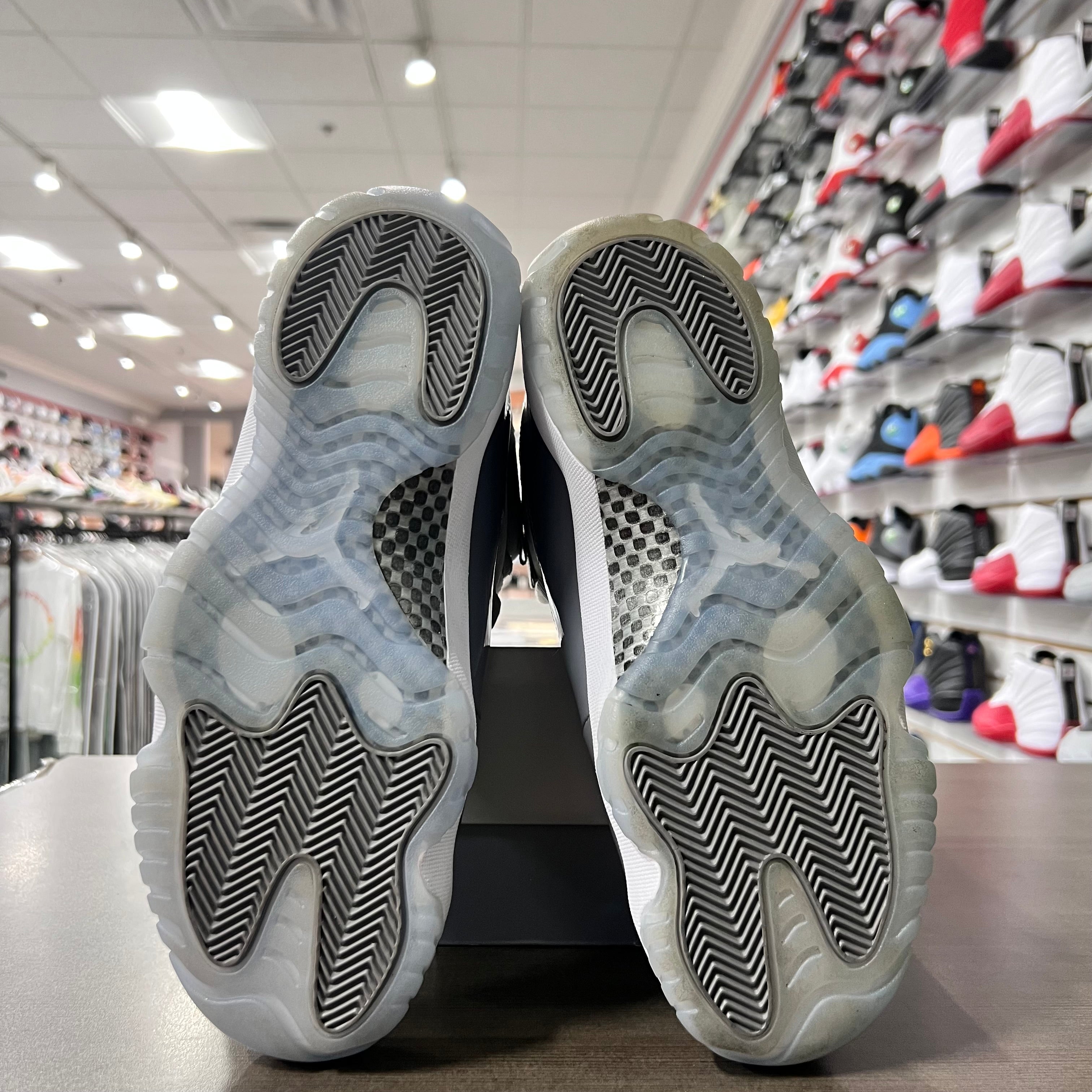 Jordan Retro 11 Mens Cool Grey (Lightly Worn)