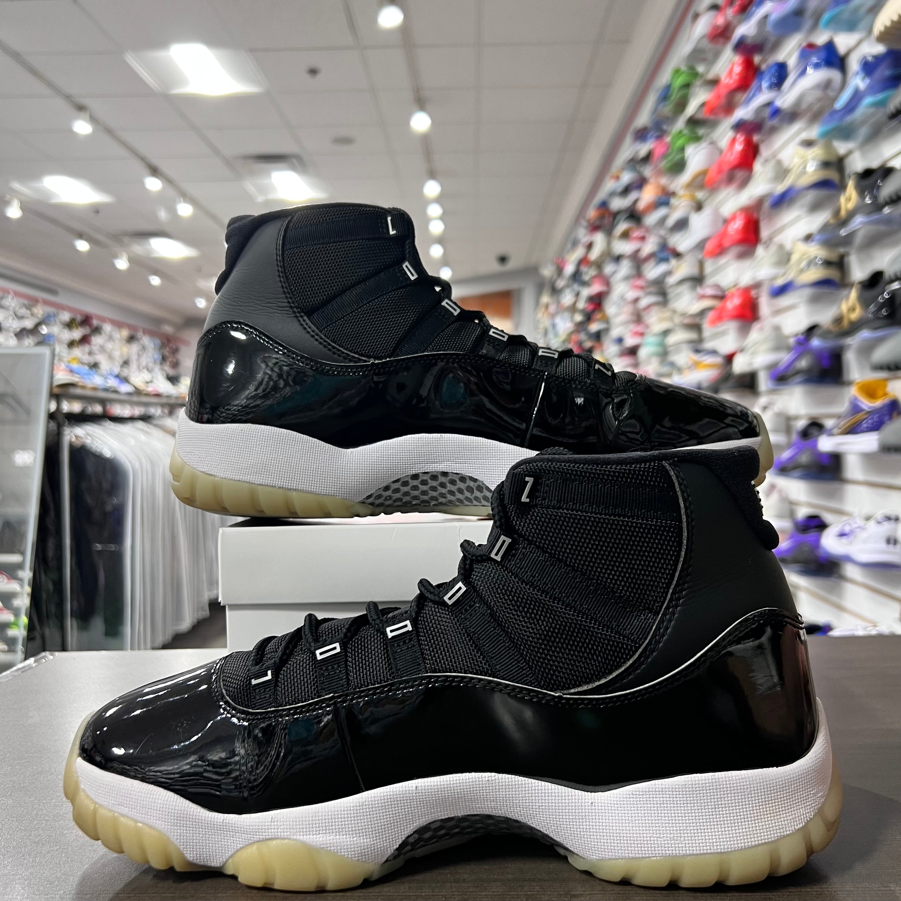 Jordan Retro 11 Mens Jubilee (Lightly Worn+Replacement Box)