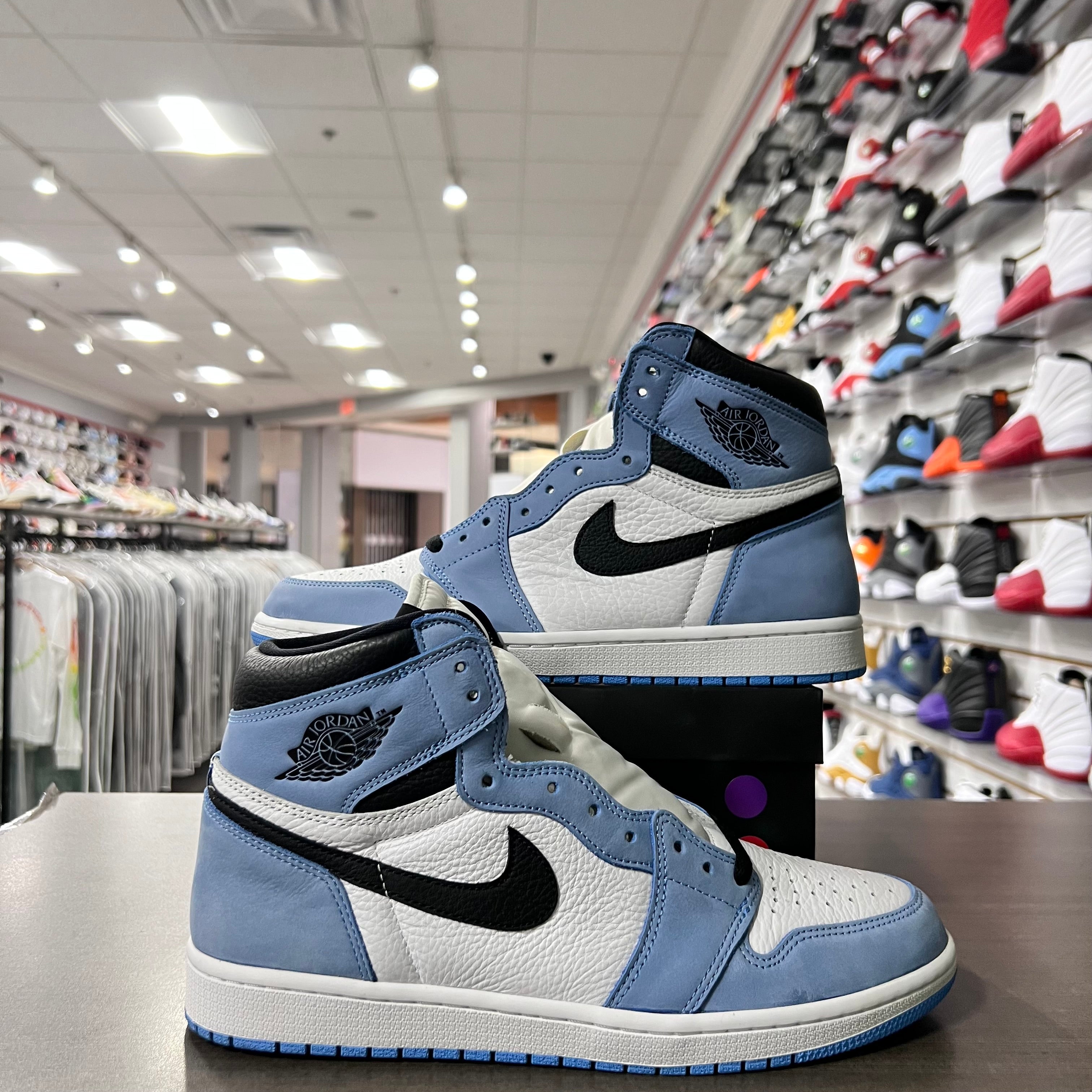Jordan Retro 1 High Og Mens University Blue (Lightly Worn)