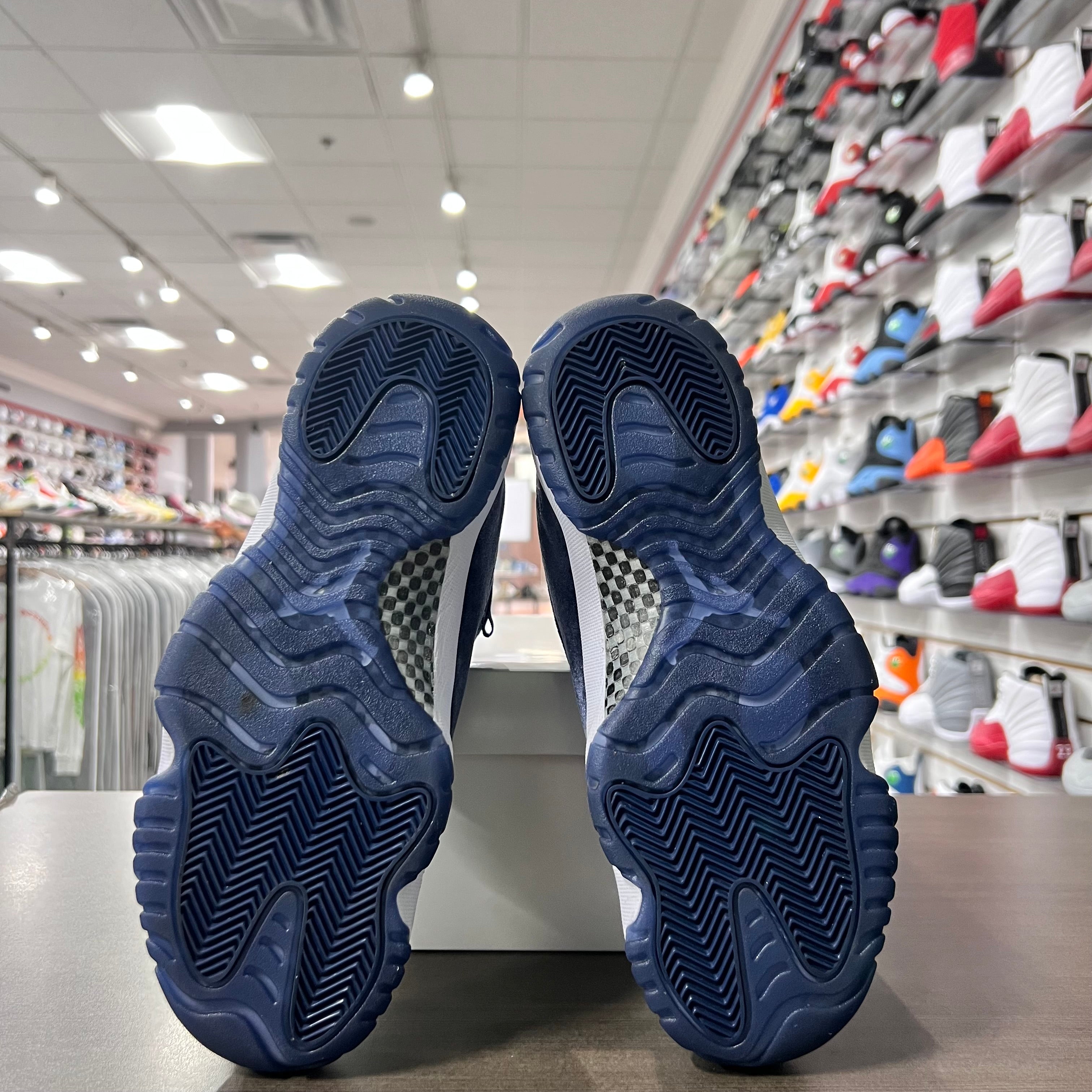 Jordan Retro 11 Womens Midnight Navy (Lightly Worn+Replacement Box)