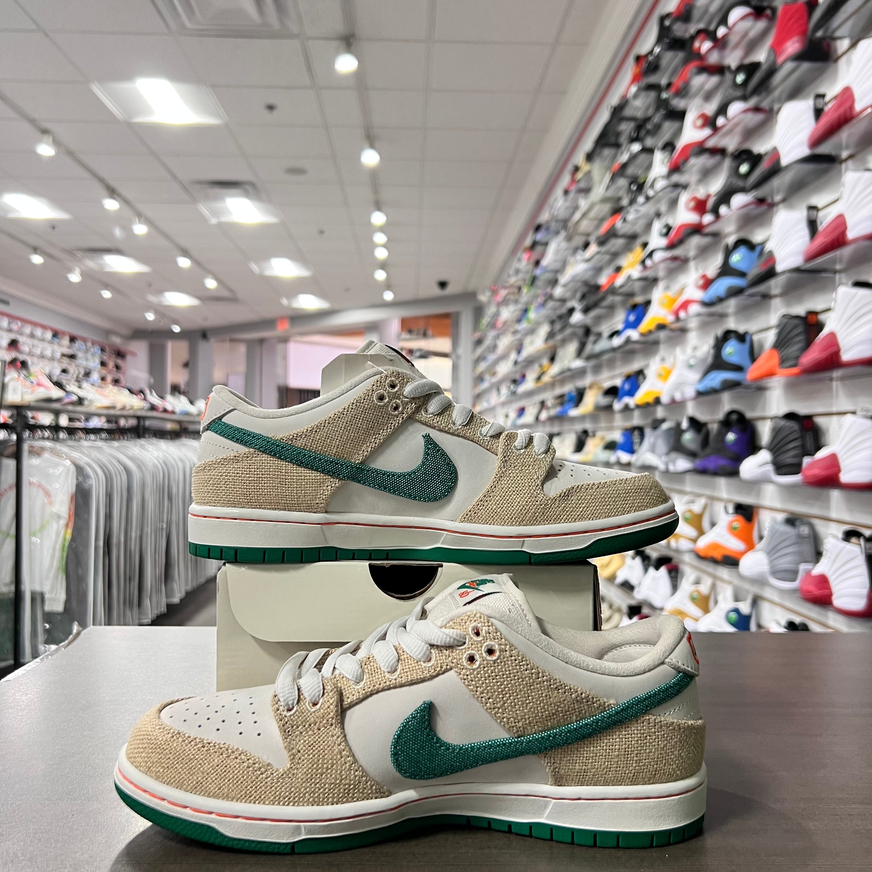 Nike Sb Dunk Low Mens Jarritos (Lightly Worn)