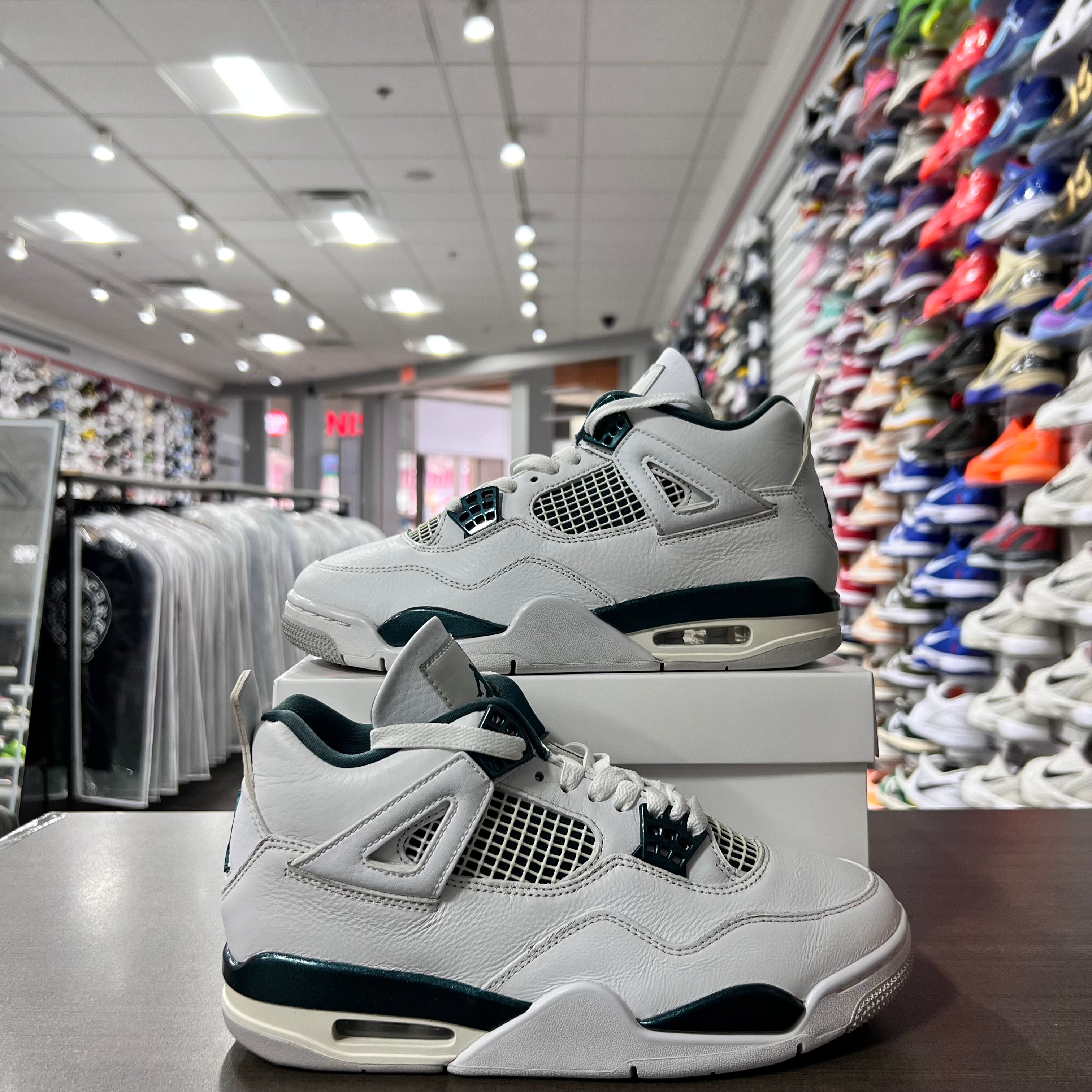 Jordan Retro 4 Gs Oxidized Green (Lightly Worn+Replacement Box)