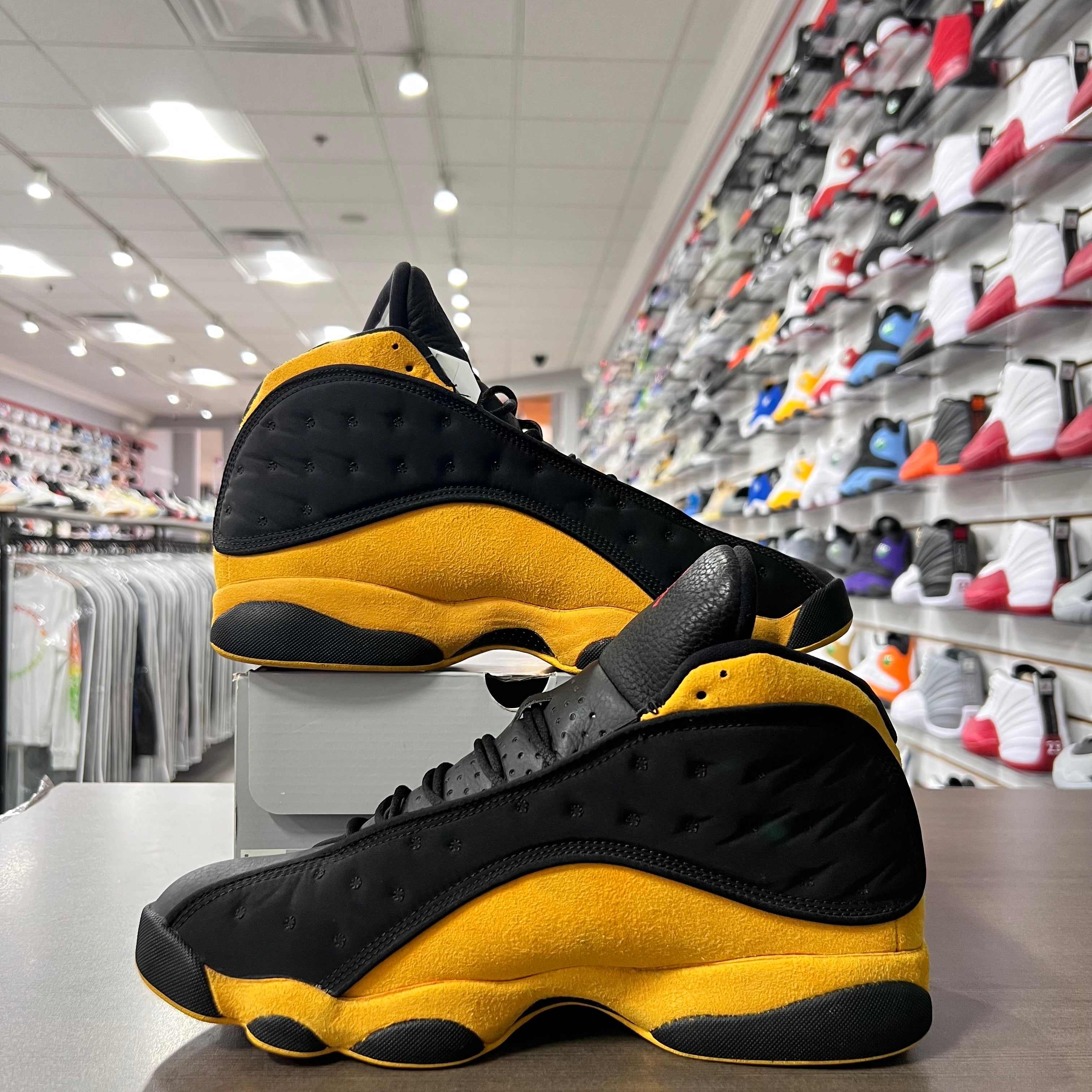 Jordan Retro 13 Mens Melo (Lightly Worn)