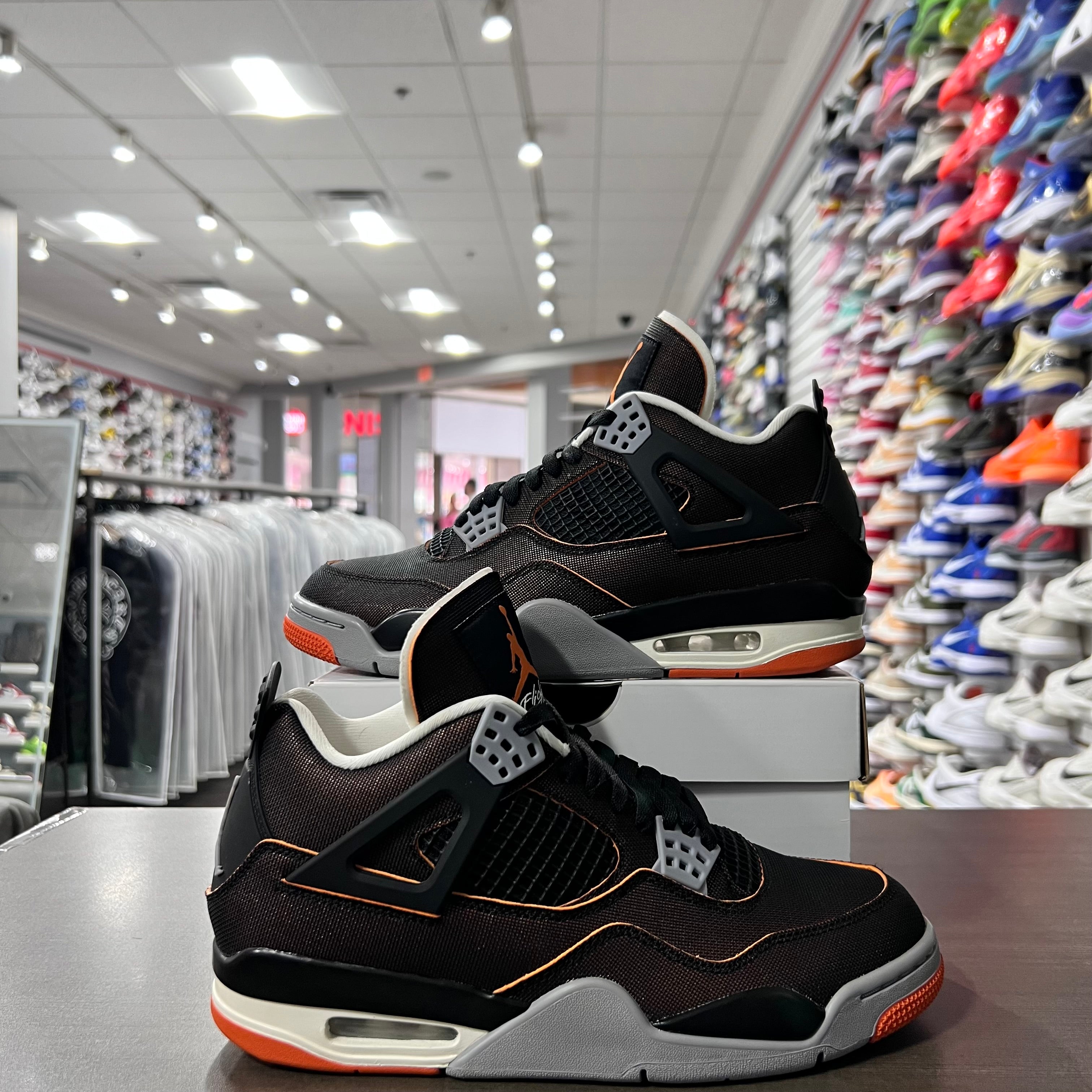 Jordan Retro 4 Womens Starfish (Lightly Worn)