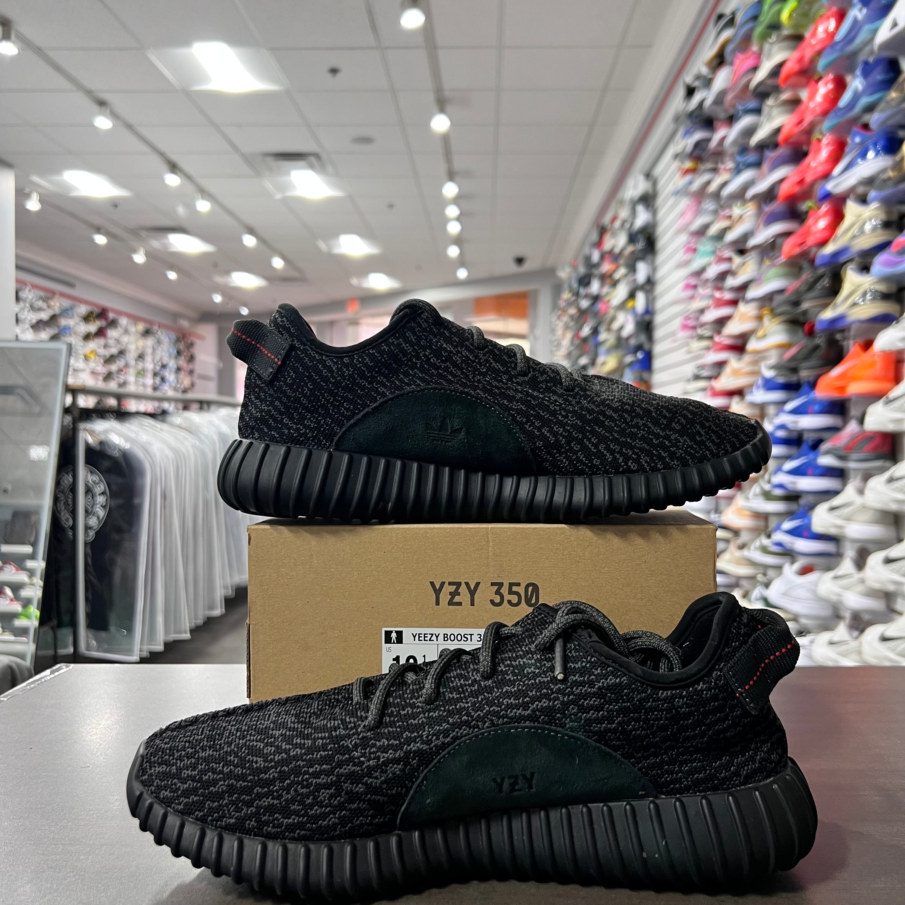 Yeezy 350 Pirate Black (Lightly Worn)