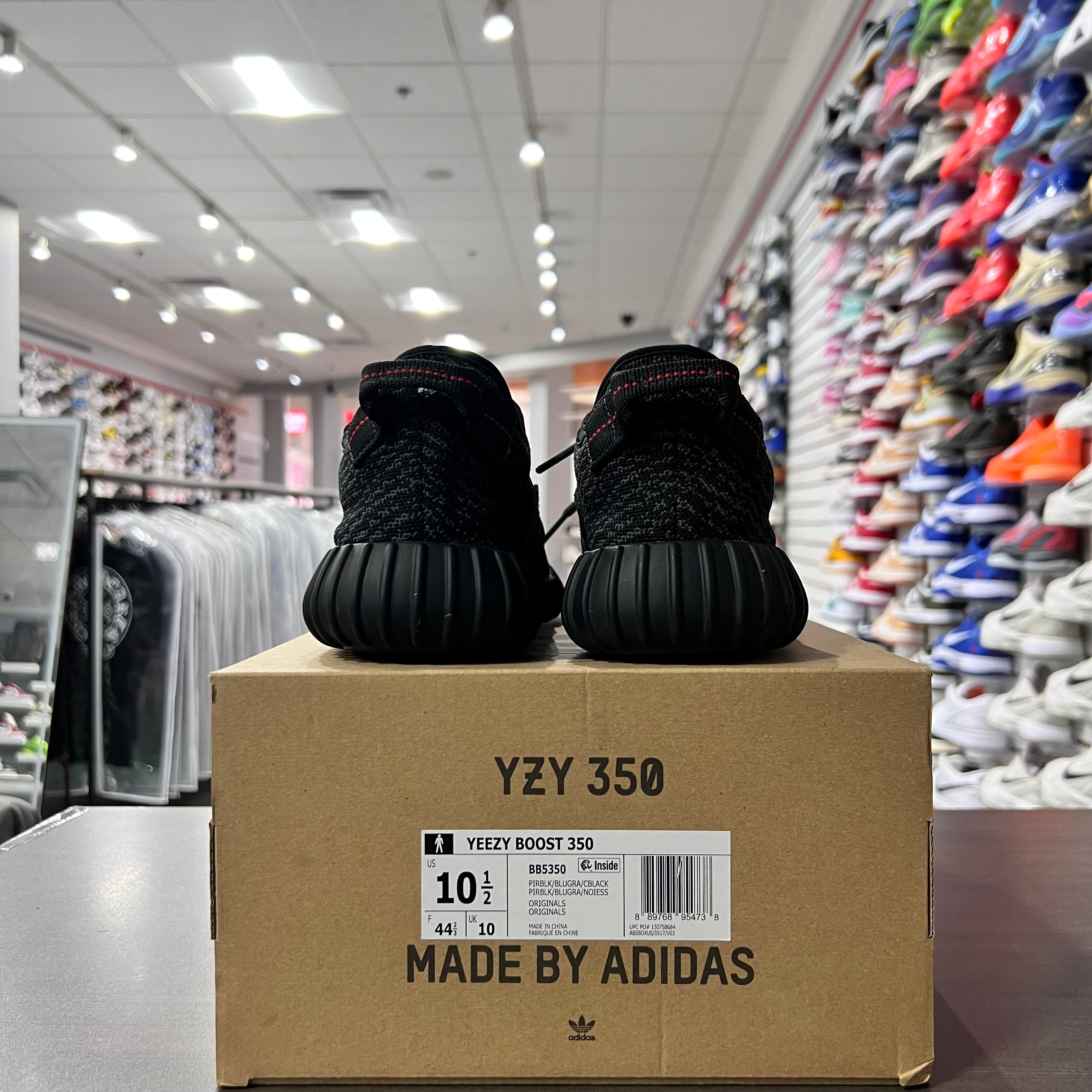 Yeezy 350 Pirate Black (Lightly Worn)