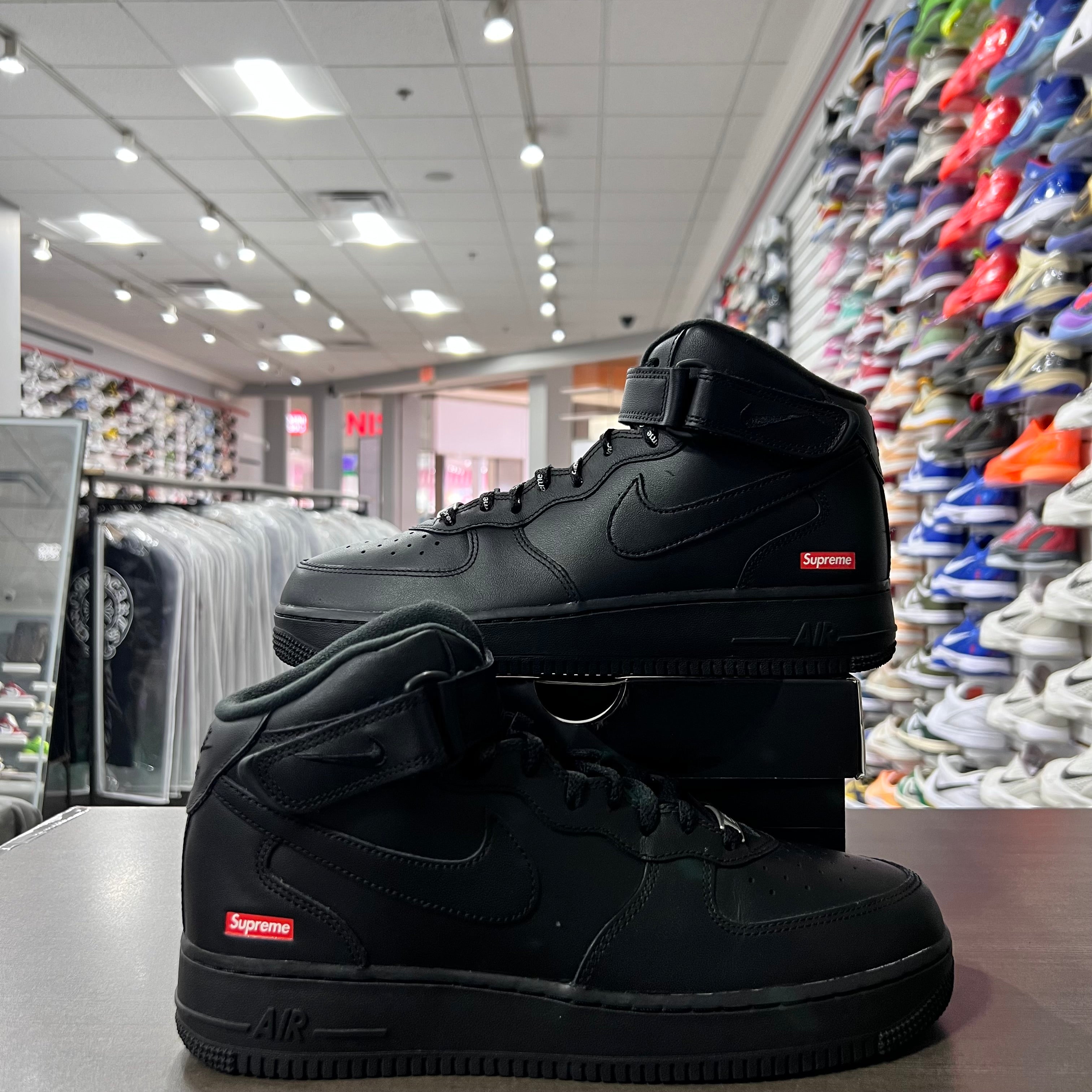 Nike Air Force 1 Mid Supreme Black (Lightly Worn)
