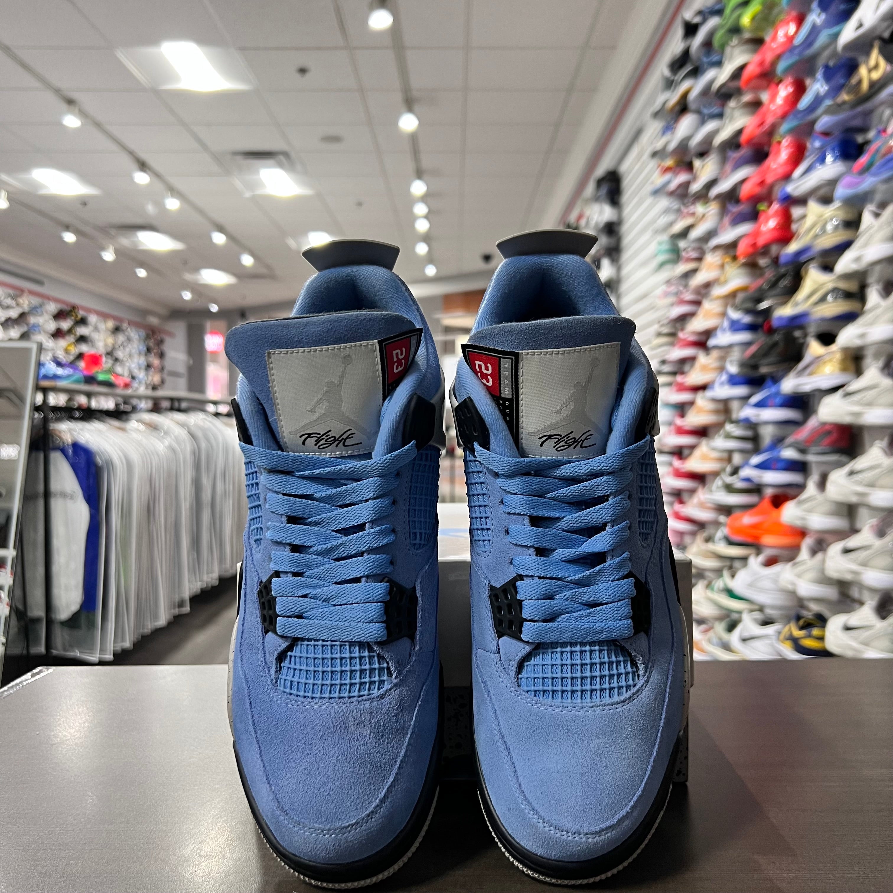 Jordan Retro 4 Mens University Blue (Lightly Worn)