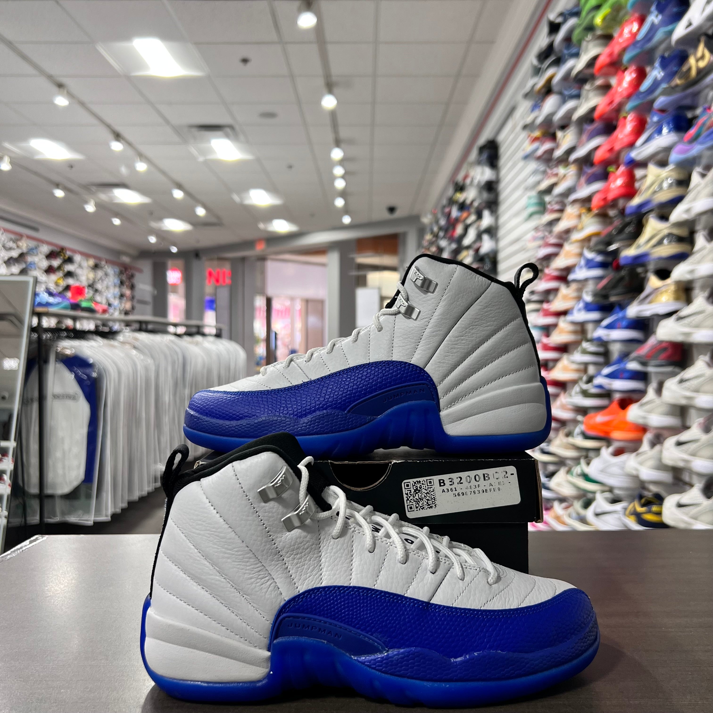 Jordan Retro 12 Gs Blueberry (Lightly Worn)