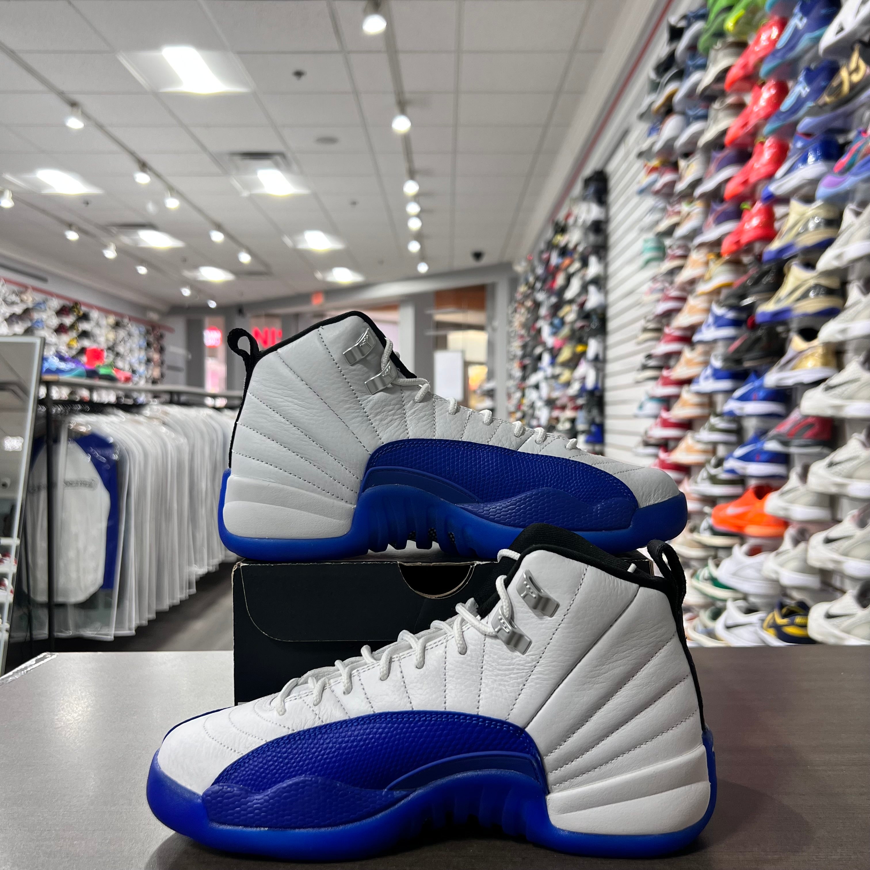 Jordan Retro 12 Gs Blueberry (Lightly Worn)