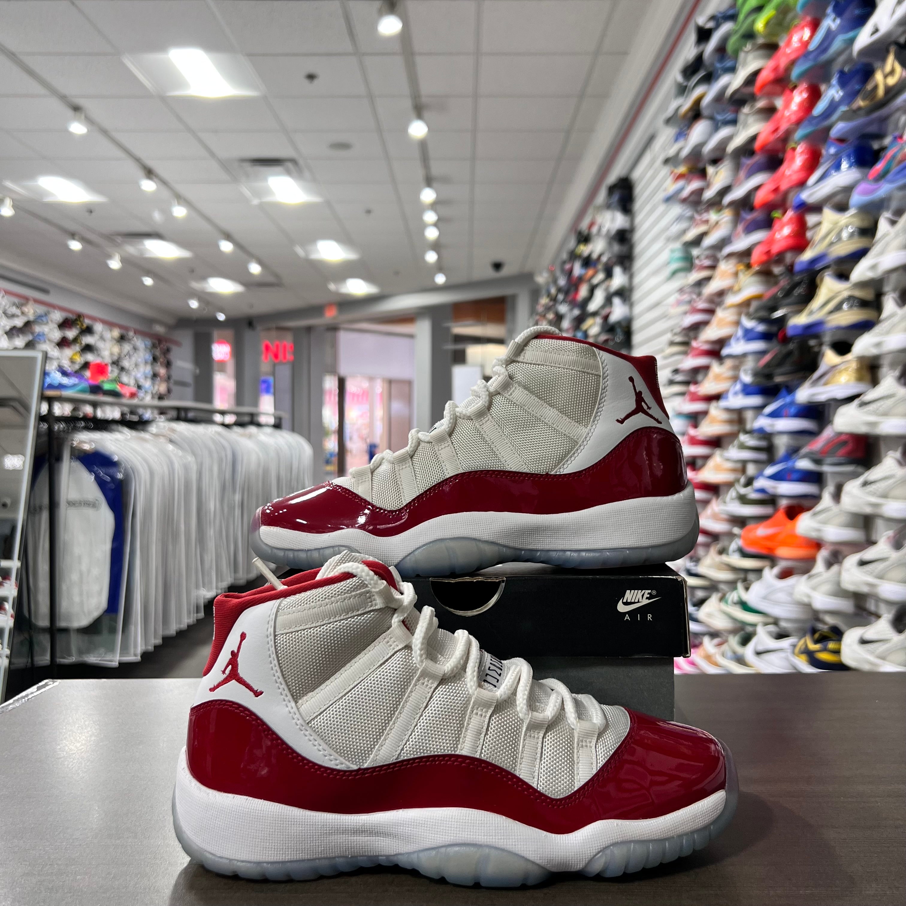 Jordan Retro 11 GS Cherry (Lightly Worn)