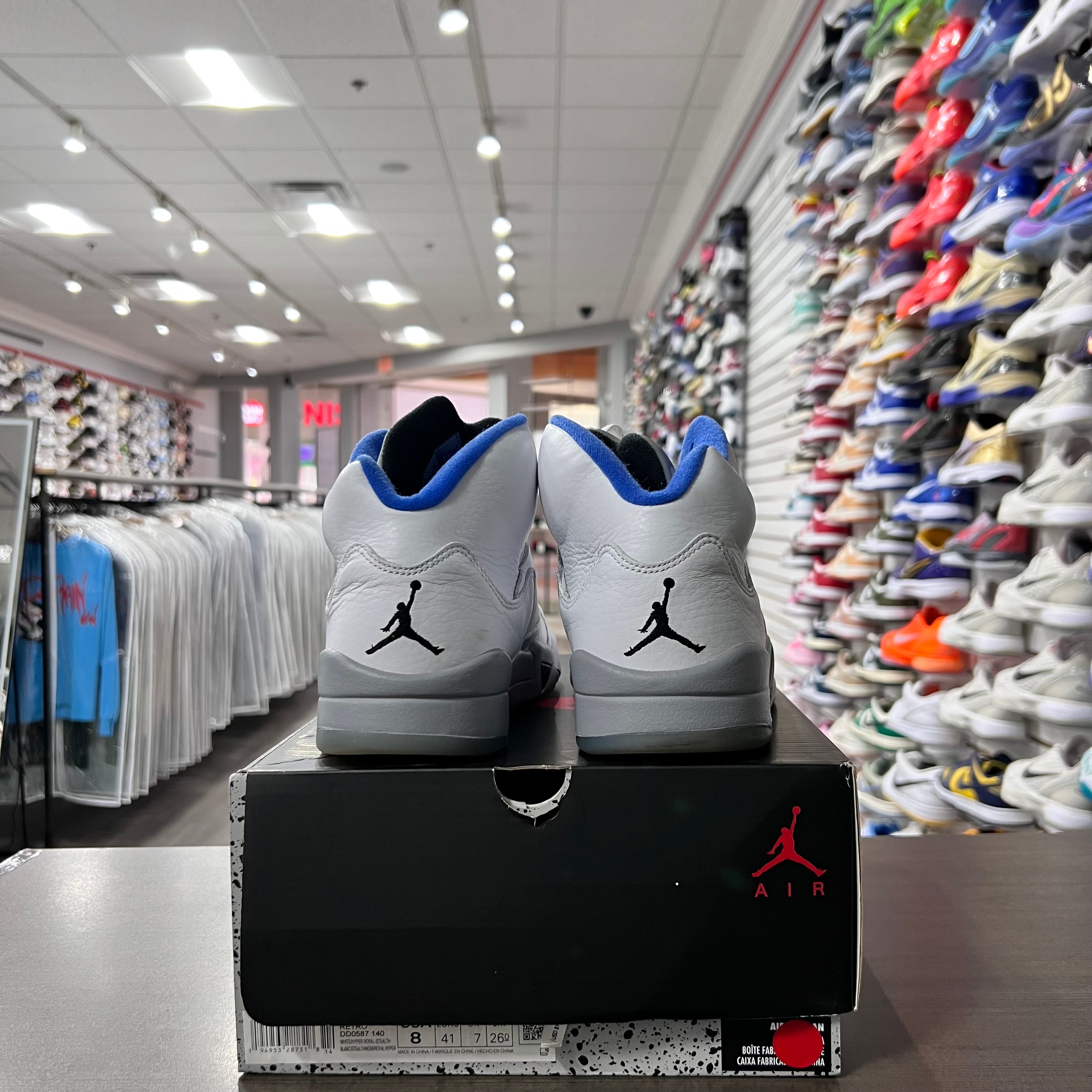 Jordan Retro 5 Men's White Stealth (Lightly Worn)
