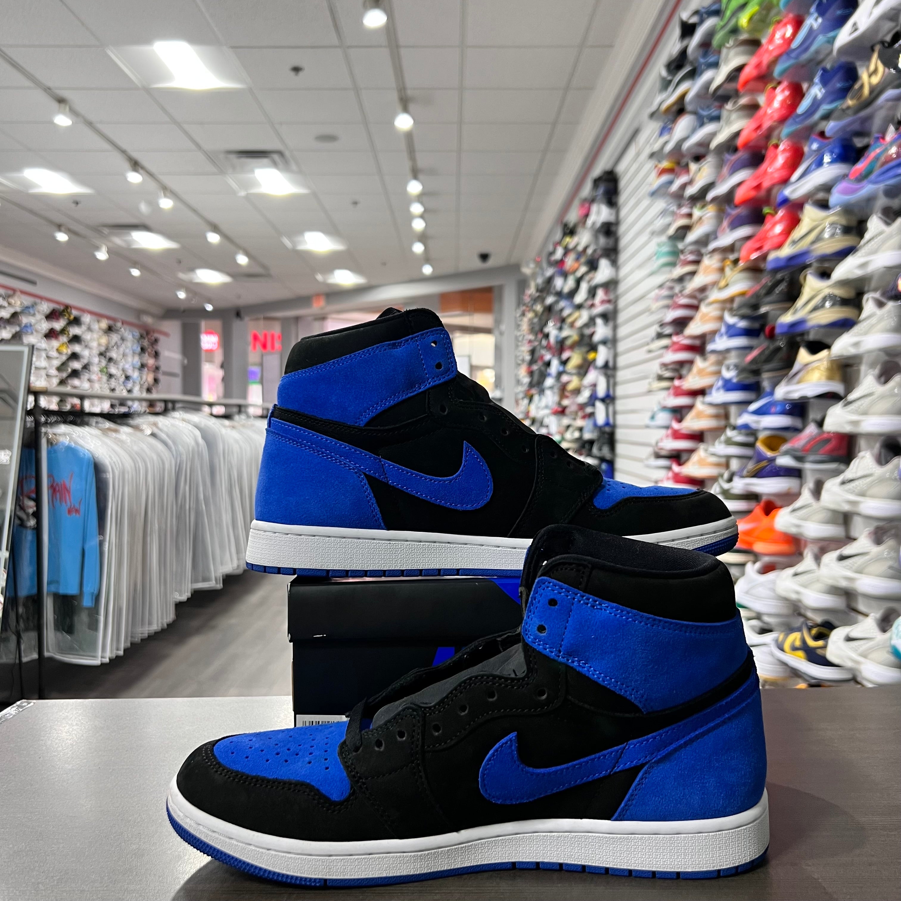 Jordan Retro 1 High Og Men's Royal Reimagined (Lightly Worn)