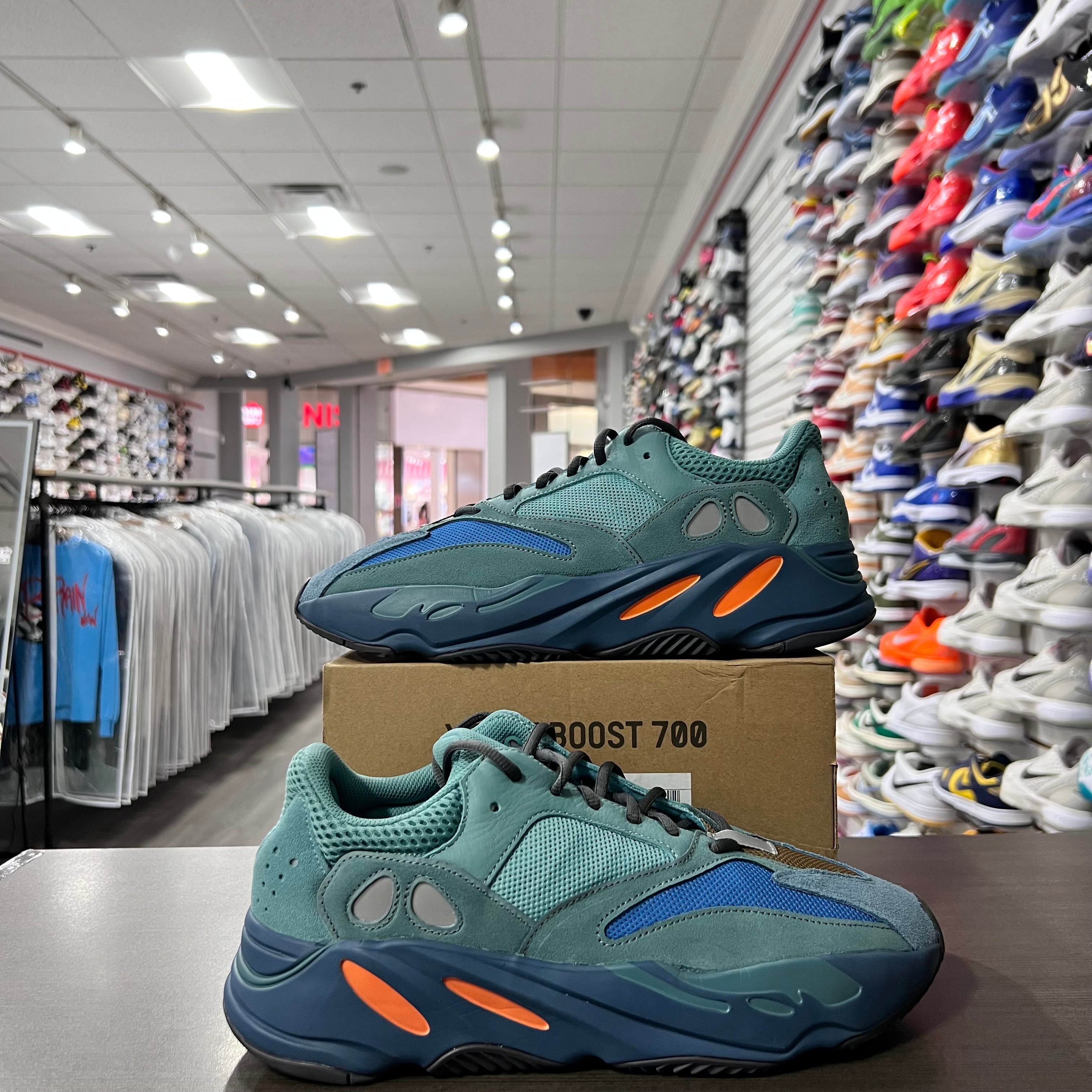 Adidas Yeezy Boost 700 Faded Azure (Lightly Worn)