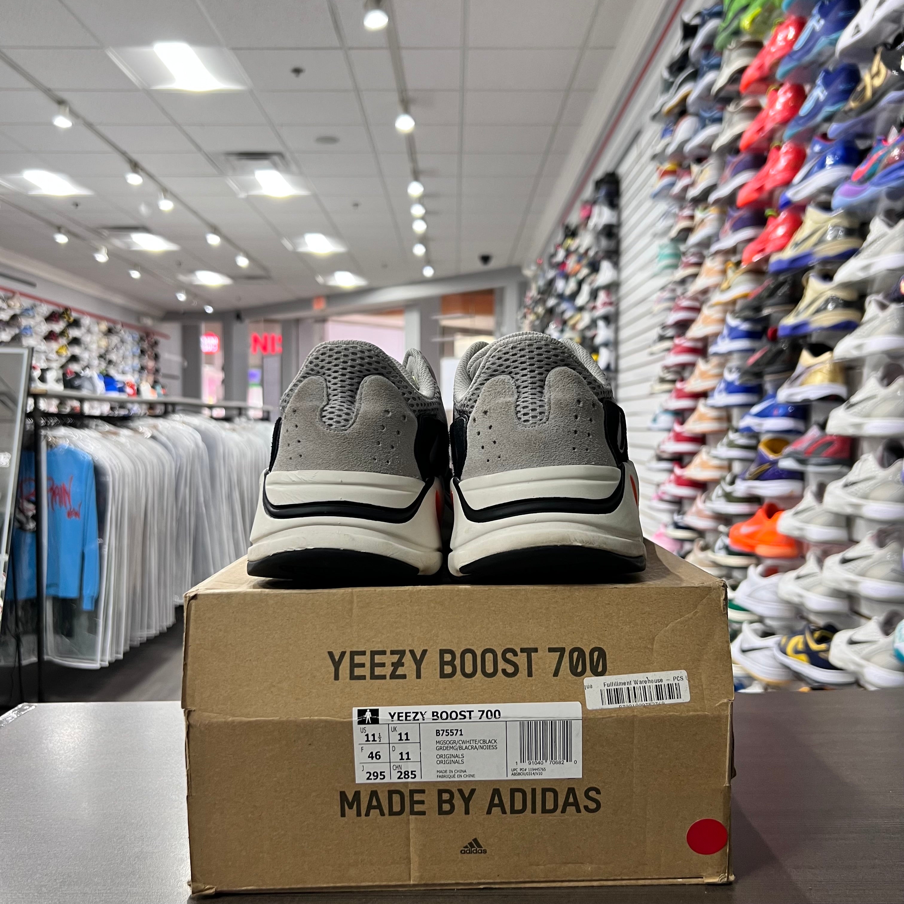 Adidas Yeezy Boost 700 Wave Runners (Lightly Worn)