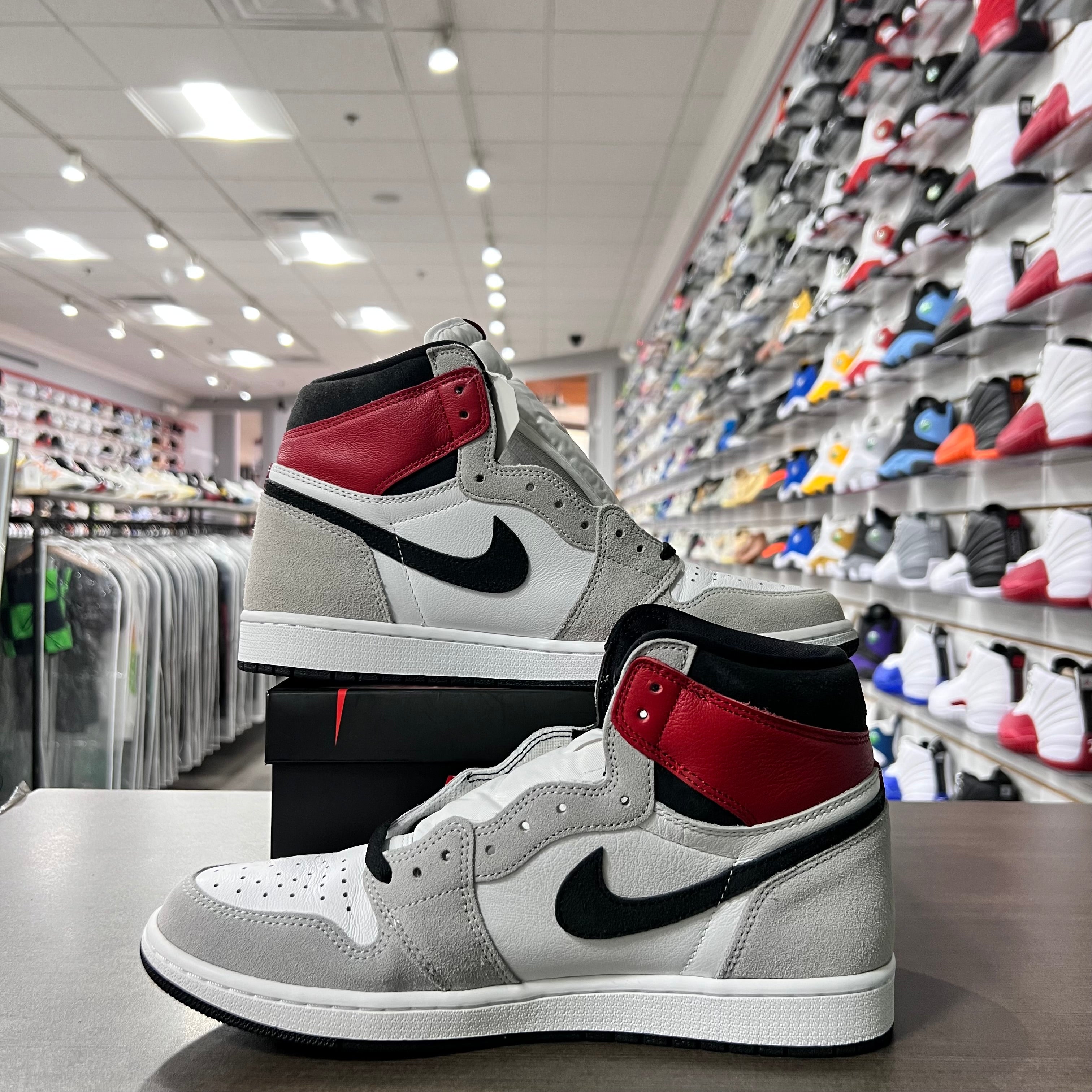 Jordan Retro 1 High Og Mens Smoke Grey (Lightly Worn)