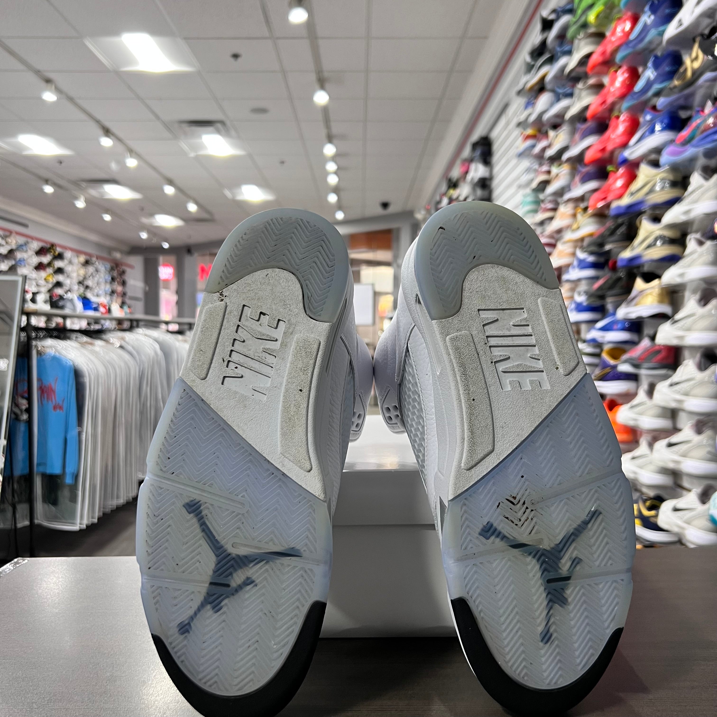 Jordan Retro 5 White Metallic (Lightly Worn+Replacement Box)