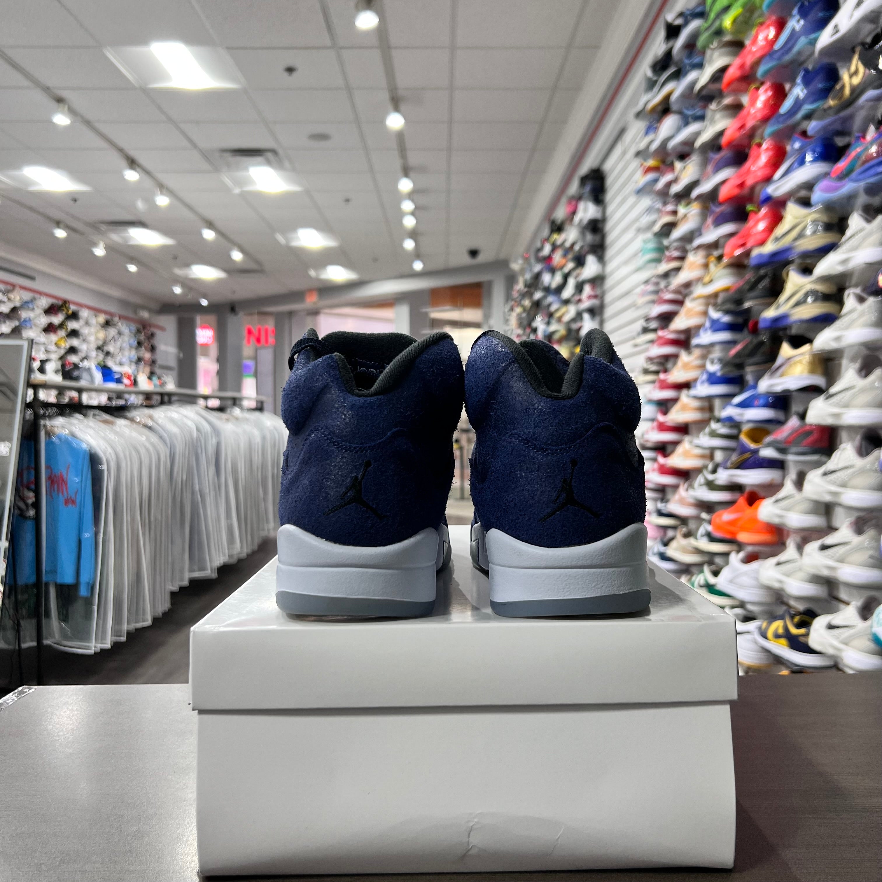 Jordan Retro 5 Midnight Navy (Lightly Worn+Replacement Box)