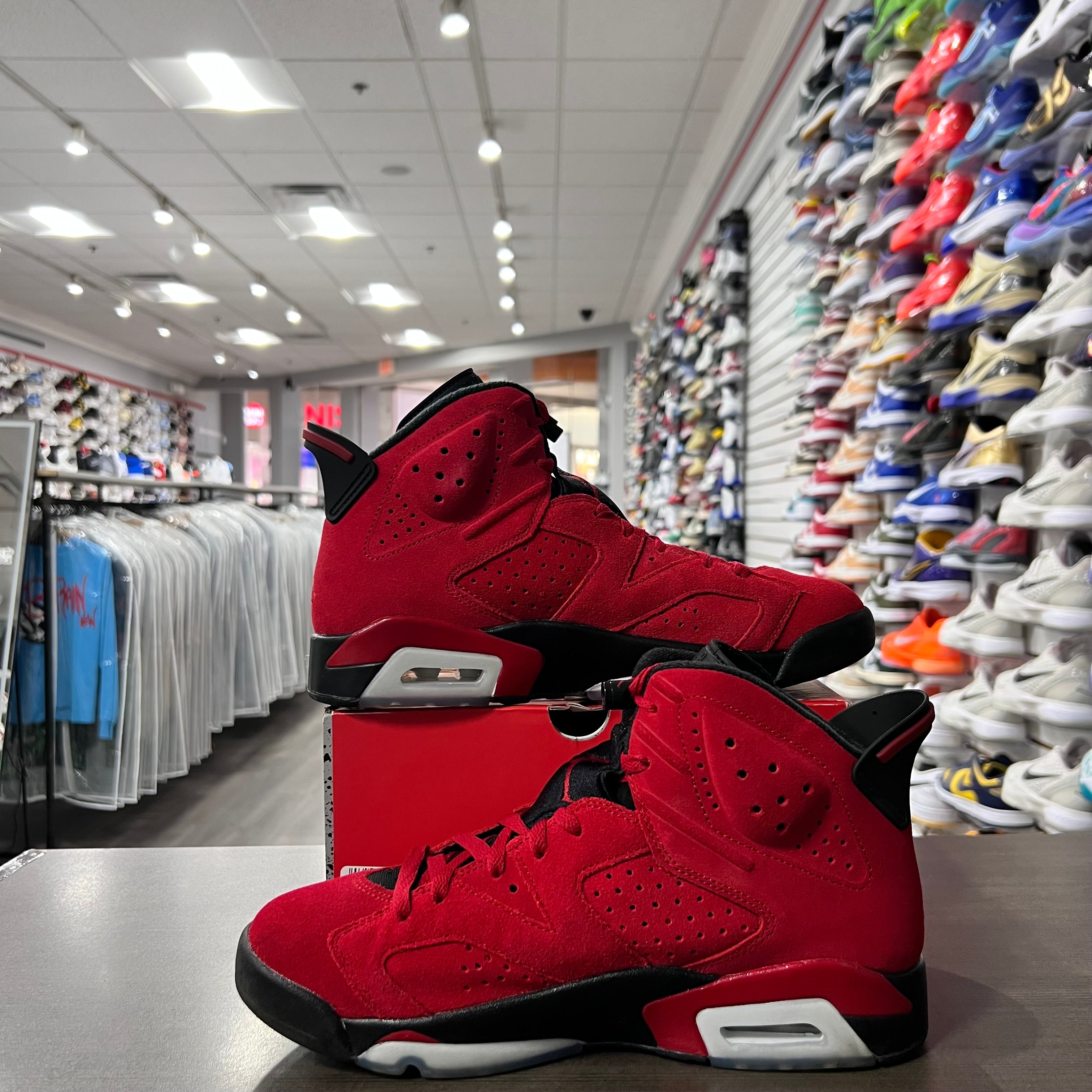 Jordan Retro 6 Mens Toro Bravo (Lightly Worn)